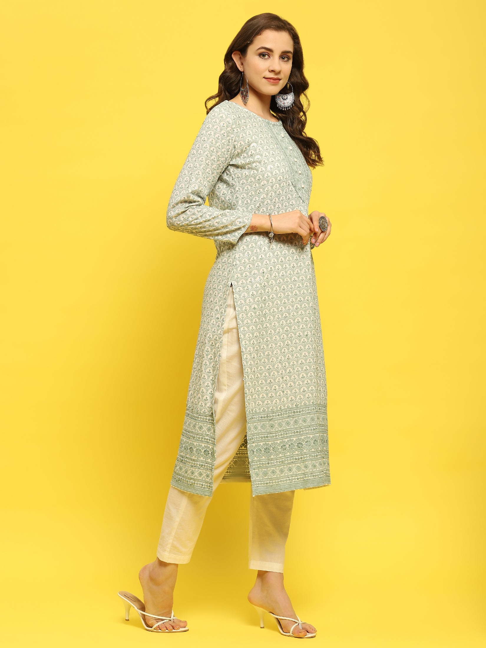 Women Liva Rayon Green Schiffli Embroidered Kurta