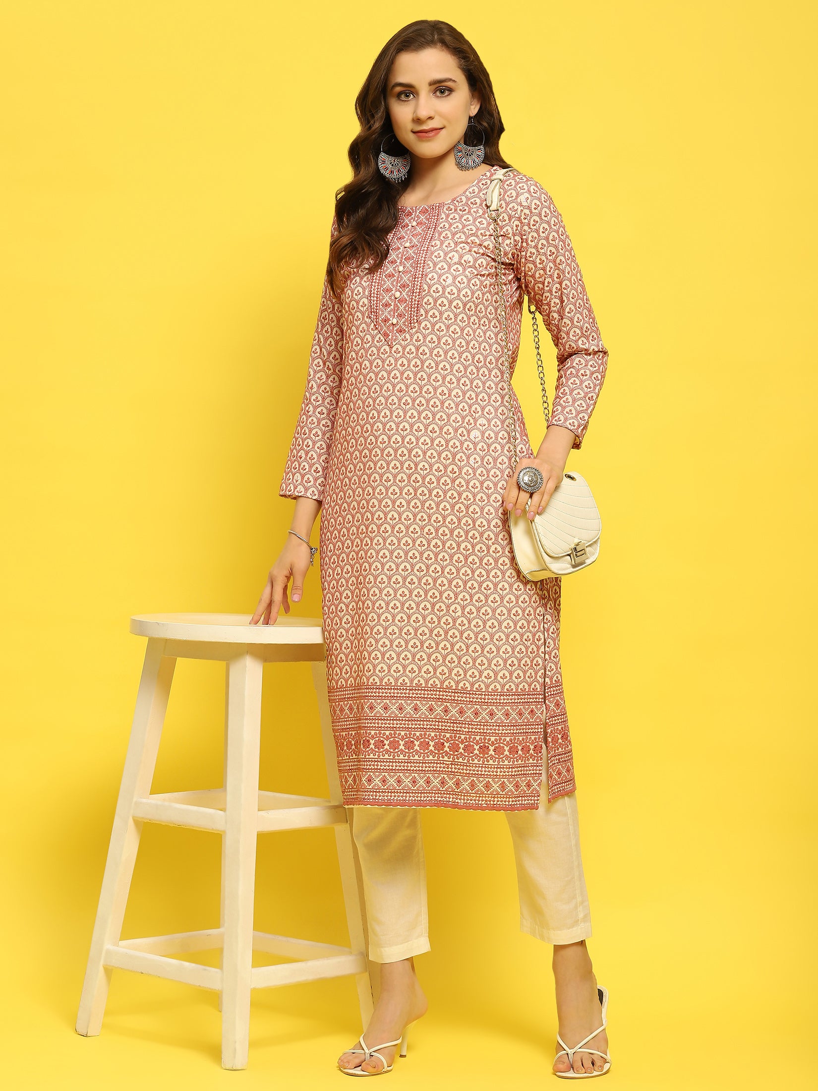 Women Liva Rayon Lilac Schiffli Embroidered Kurta