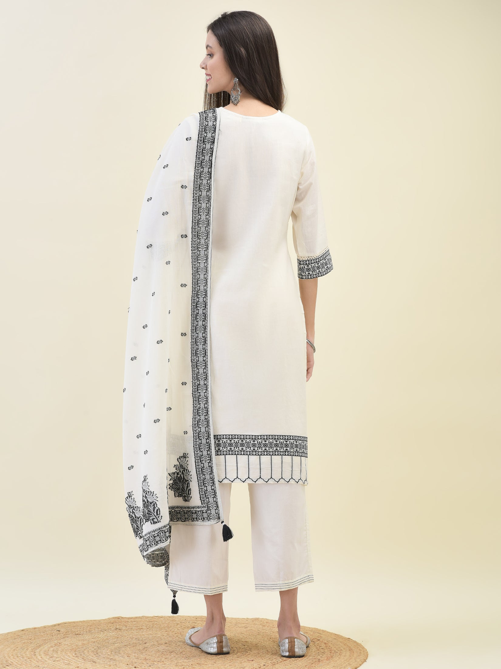 Women Jacquard Off White Solid Kurta Comfort Pant Dupatta