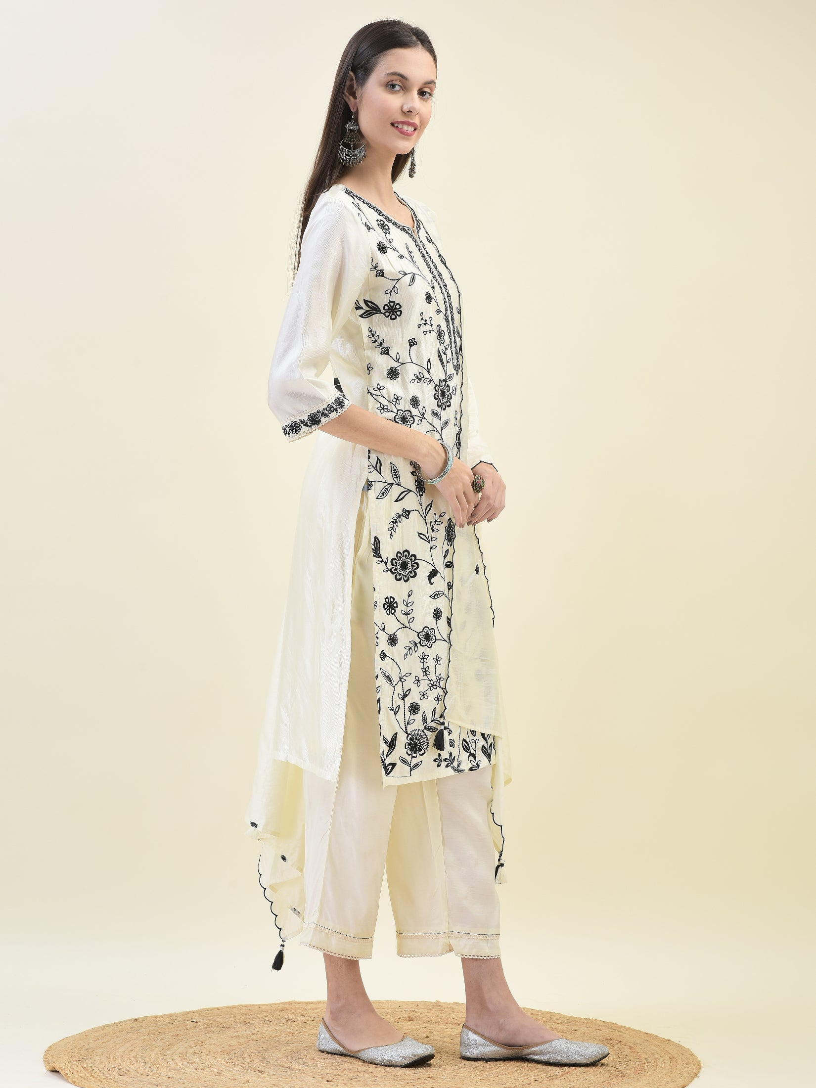 Women Poly Viscose Off White Embroidered Kurta Comfort Pant Dupatta