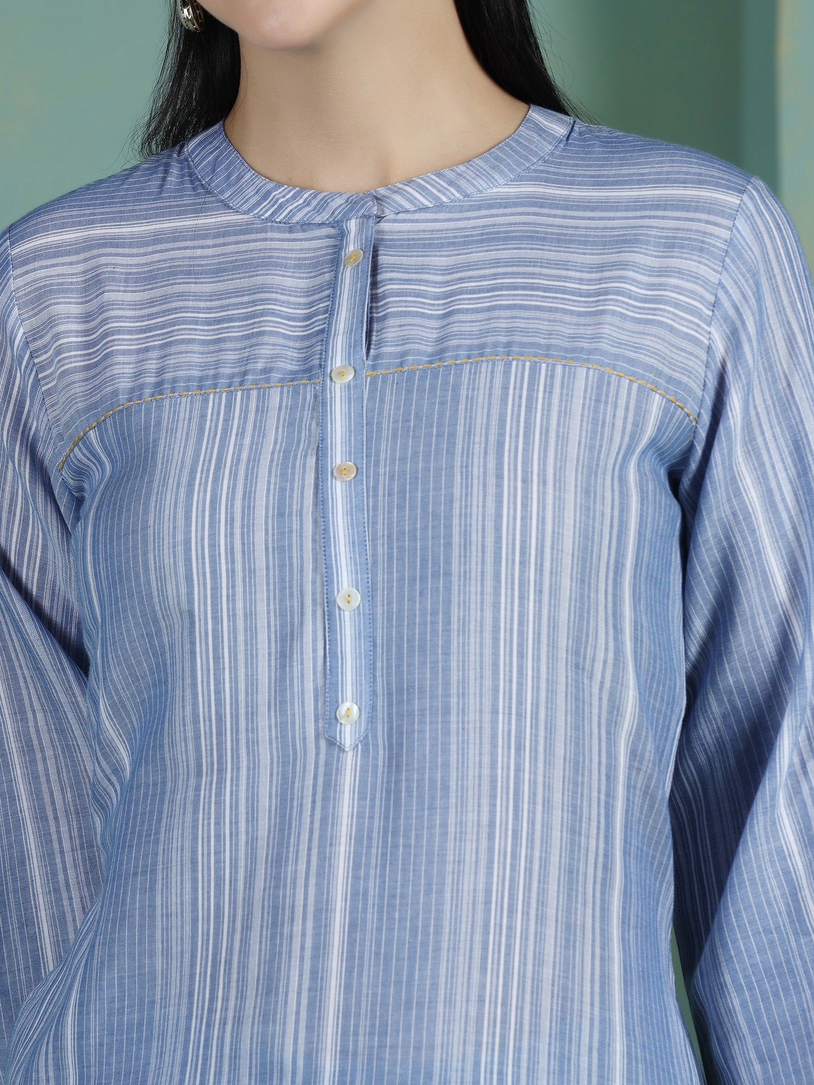 Women Cotton Blue Yarn Dyed Kurta