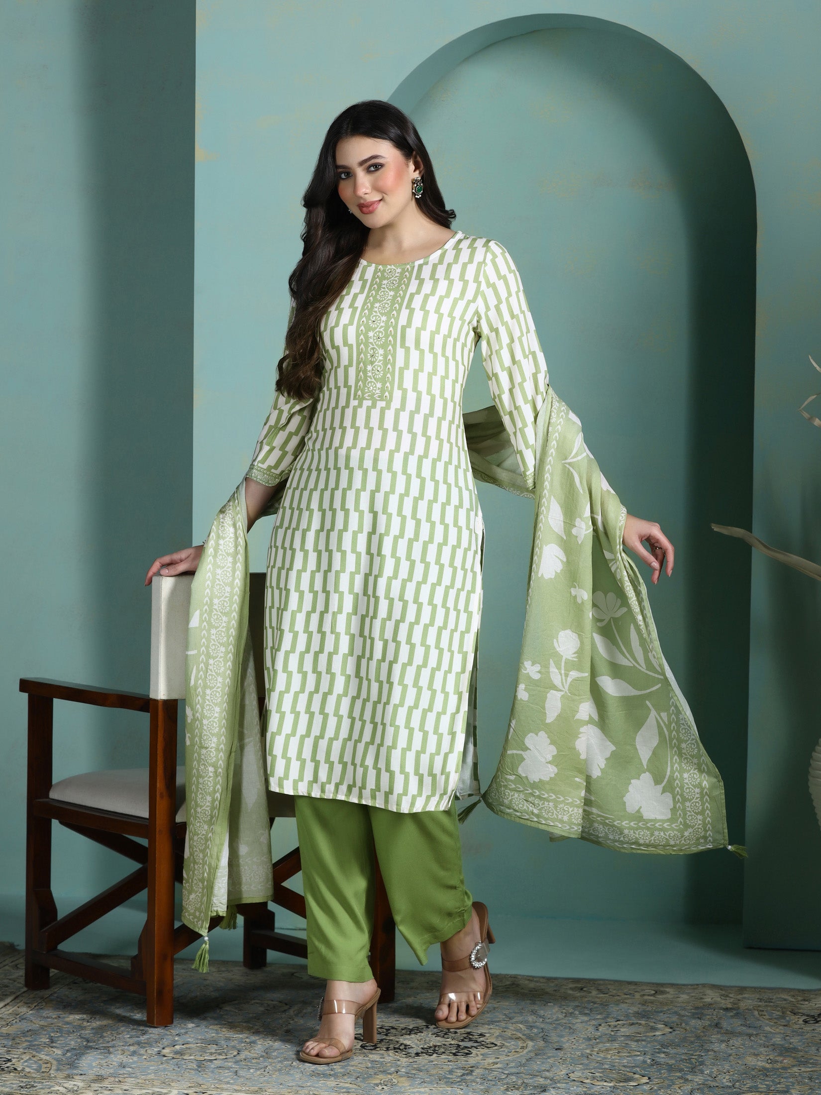 Women Liva Green Printed Kurta Comfort Pant Dupatta