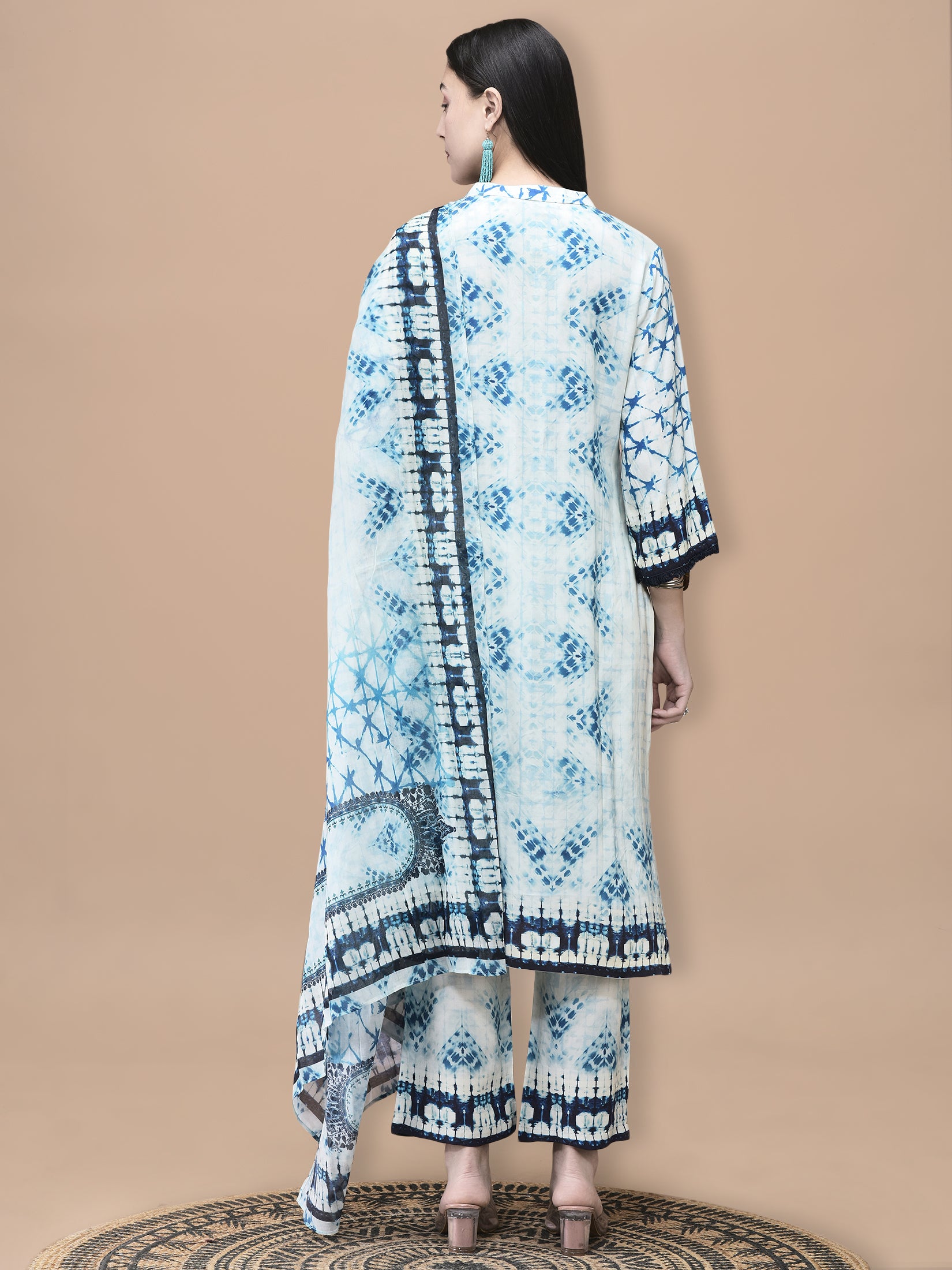 20681_WHITEBLUE-back