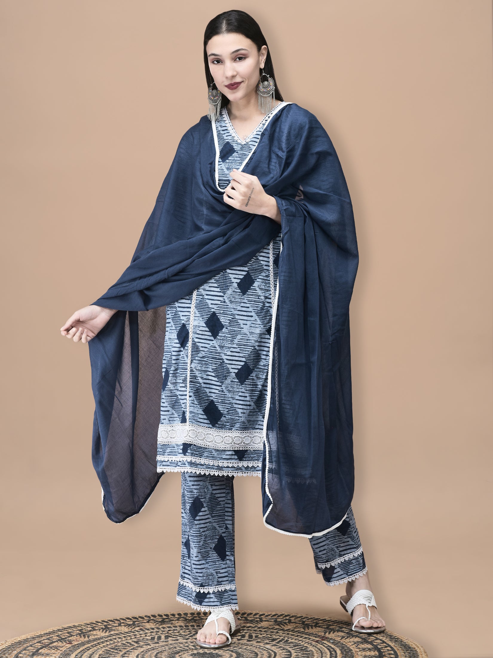 Women Cotton Blue Geometric Print Kurta Comfort Pant Dupatta
