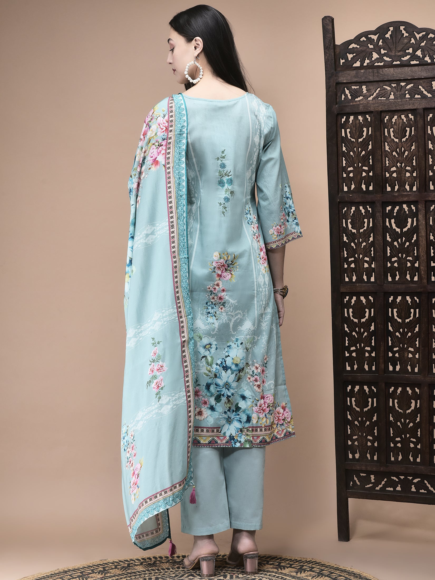 Women Cotton Blue Floral Print Kurta Comfort Pant Dupatta