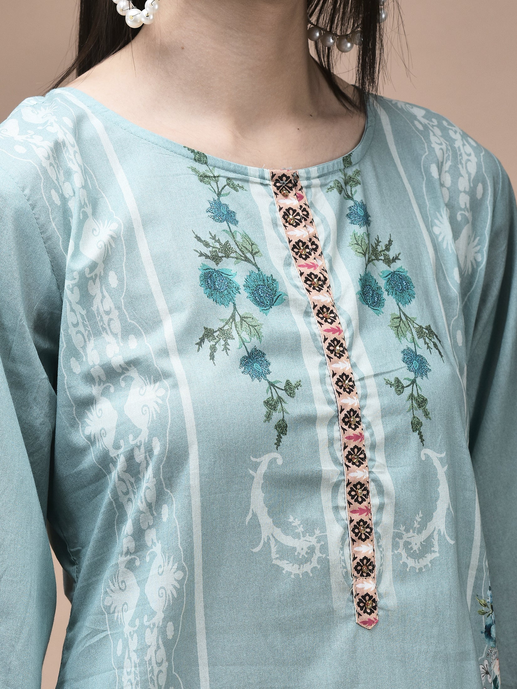 Women Cotton Blue Floral Print Kurta Comfort Pant Dupatta