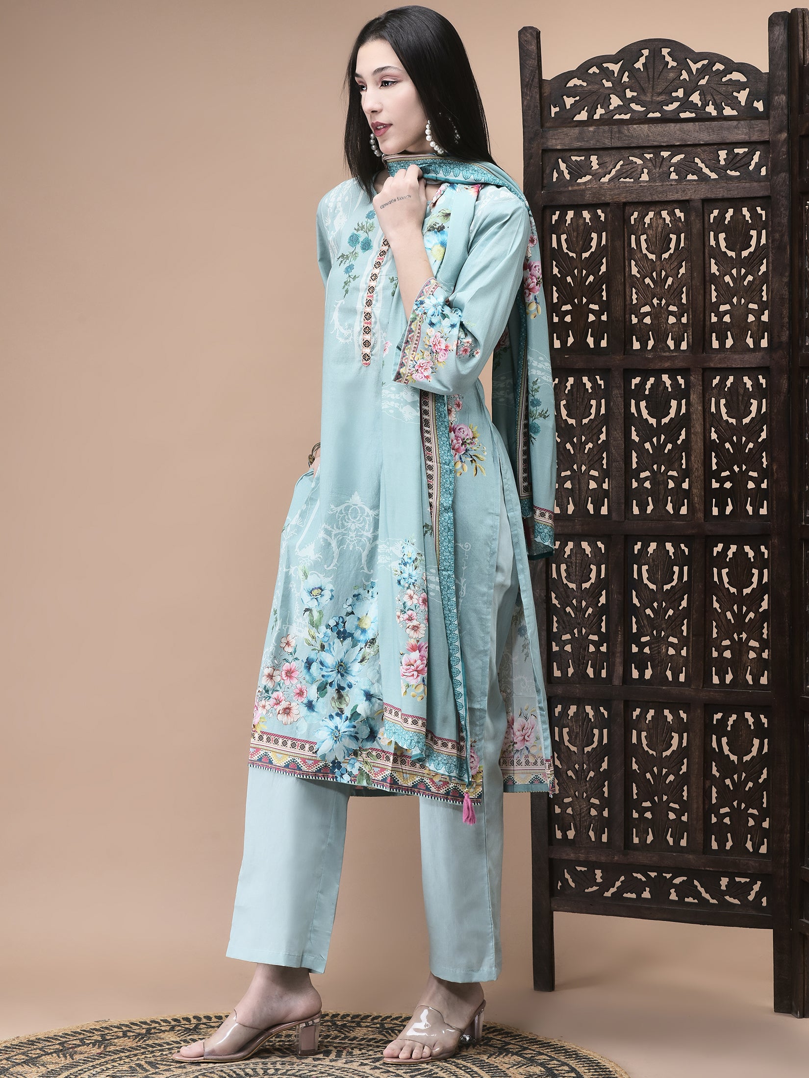 Women Cotton Blue Floral Print Kurta Comfort Pant Dupatta