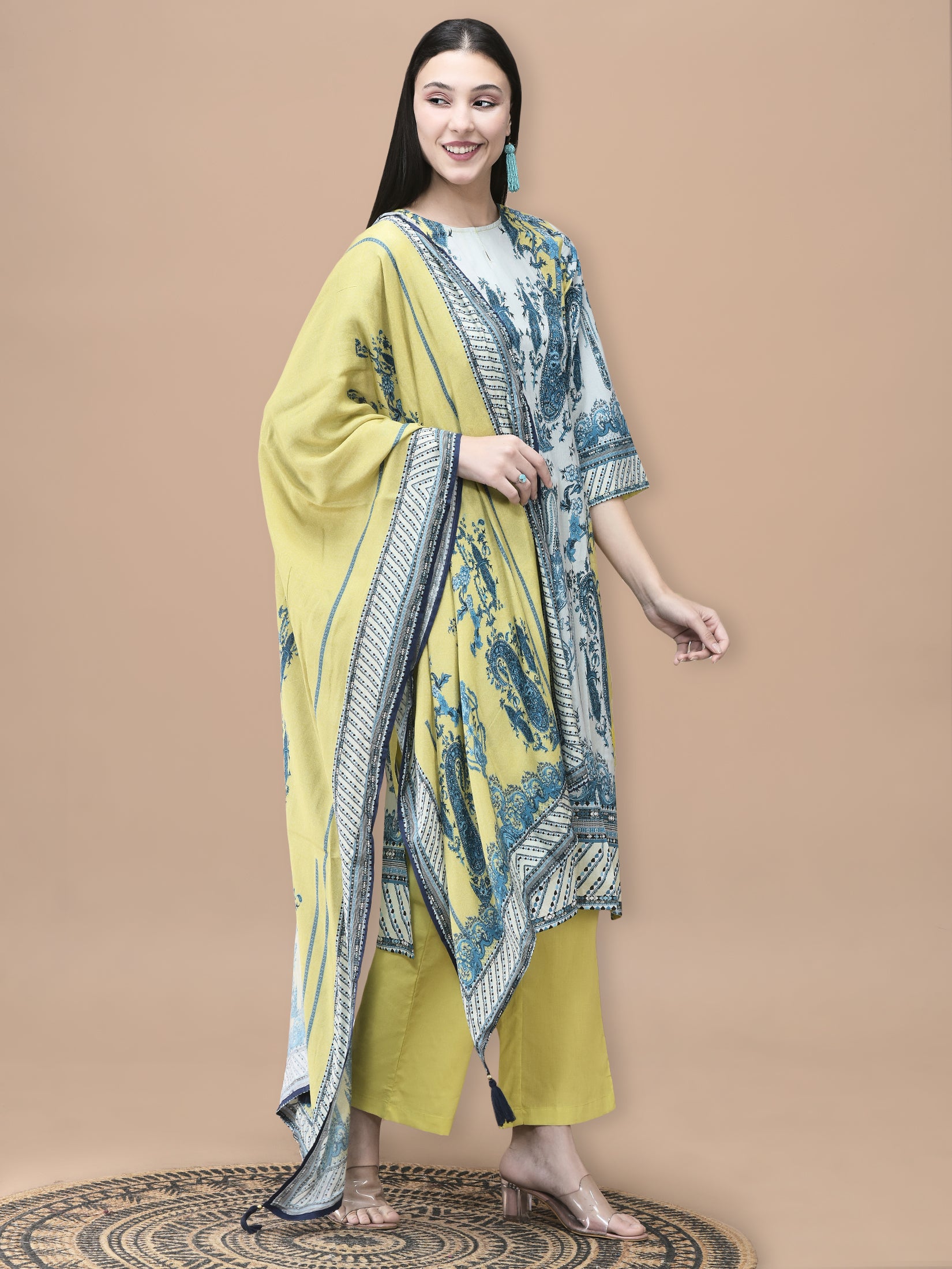 Women Cotton Blue Floral Print Kurta Comfort Pant Dupatta