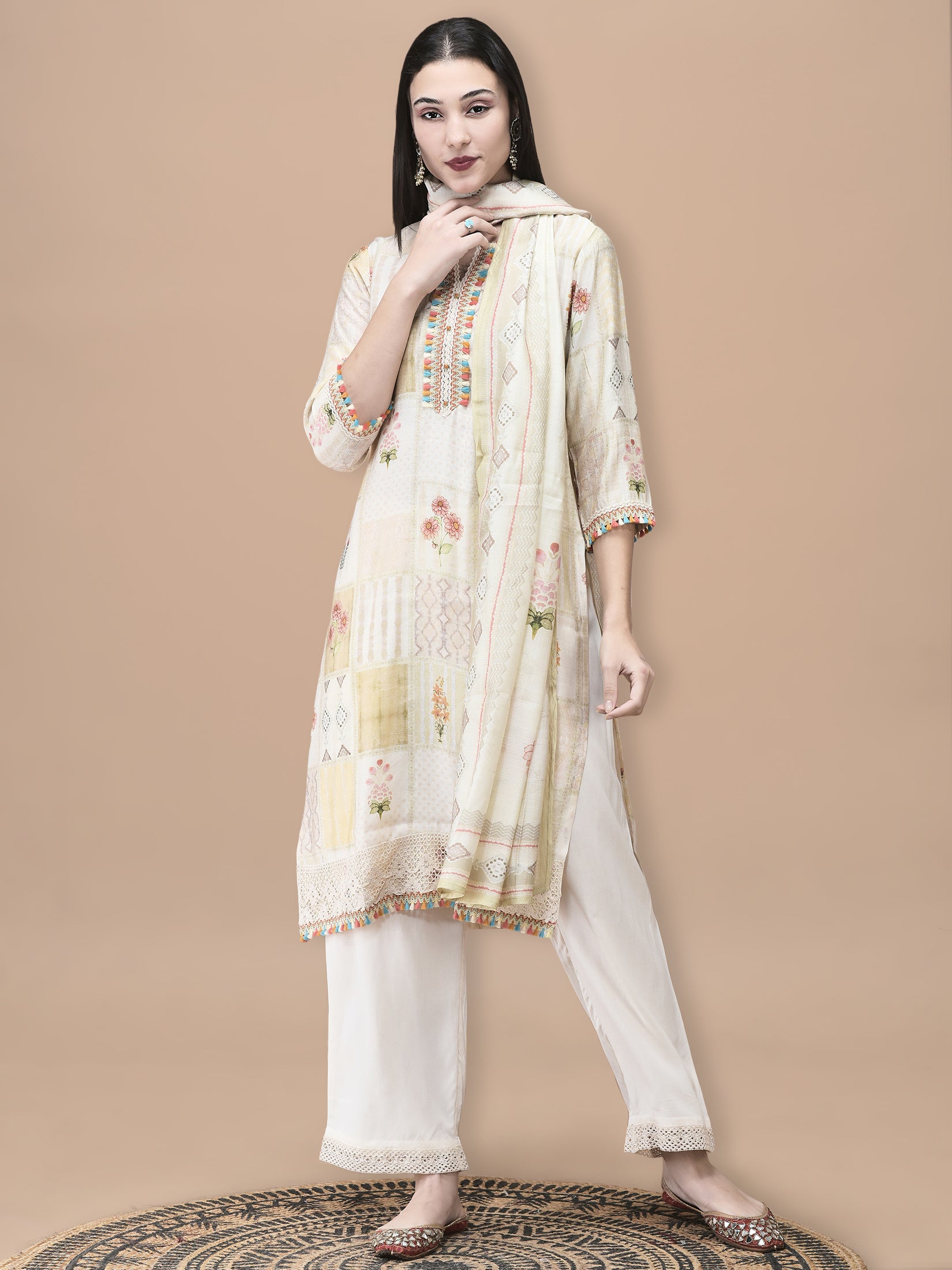 Women Liva Cream Floral Print Kurta Comfort Pant Dupatta
