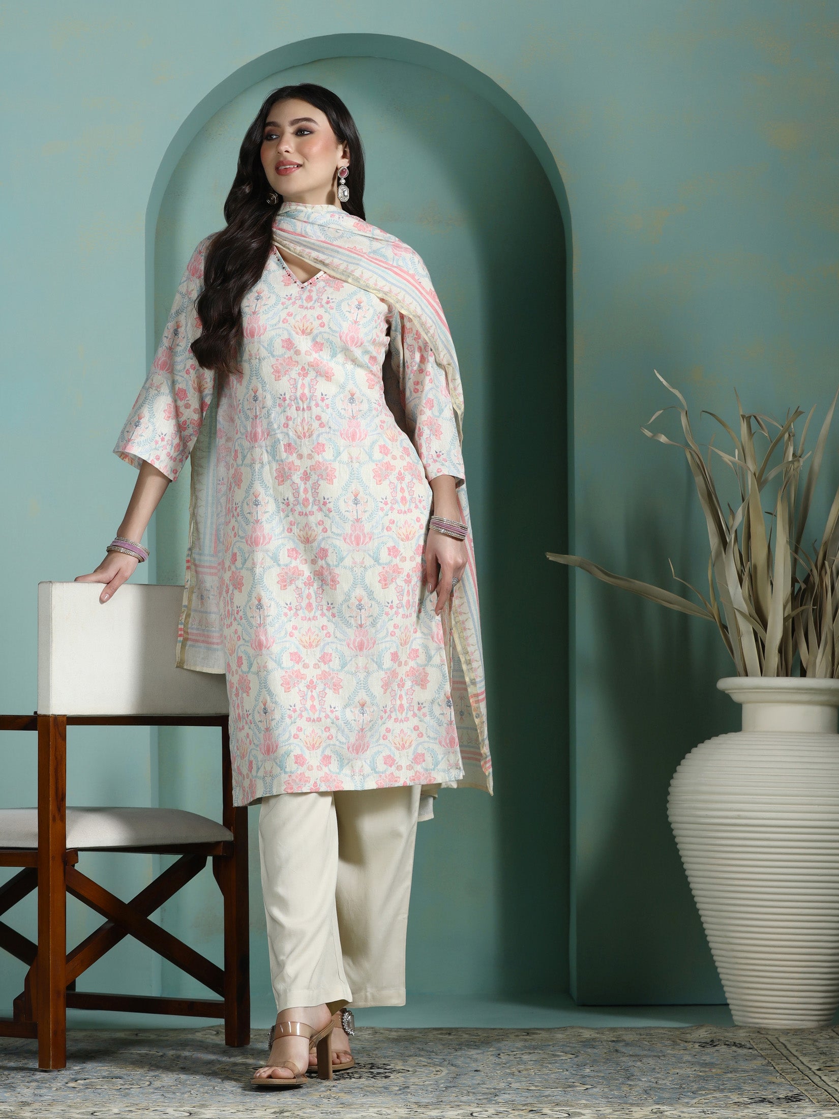 Women Linen Multicolor Floral Print Kurta Comfort Pant Dupatta