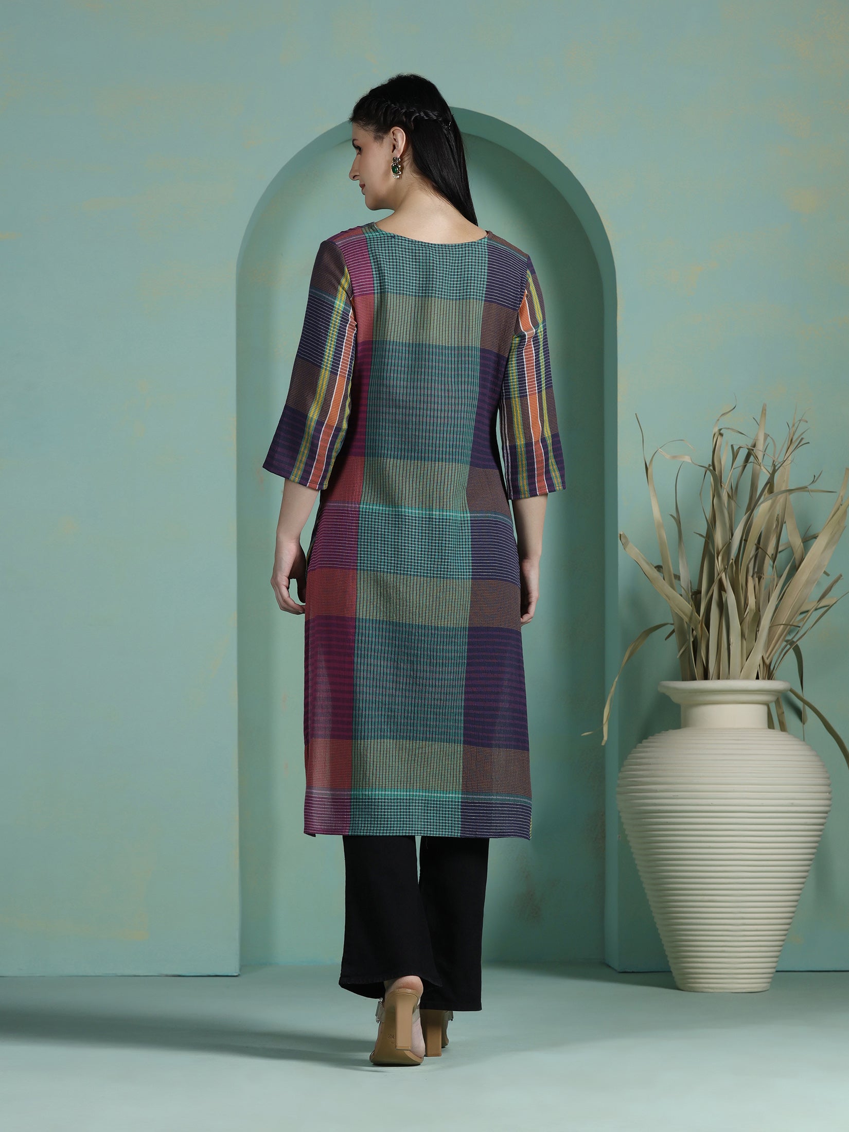 Women Cotton Multicolor Yarn Dyed Kurta
