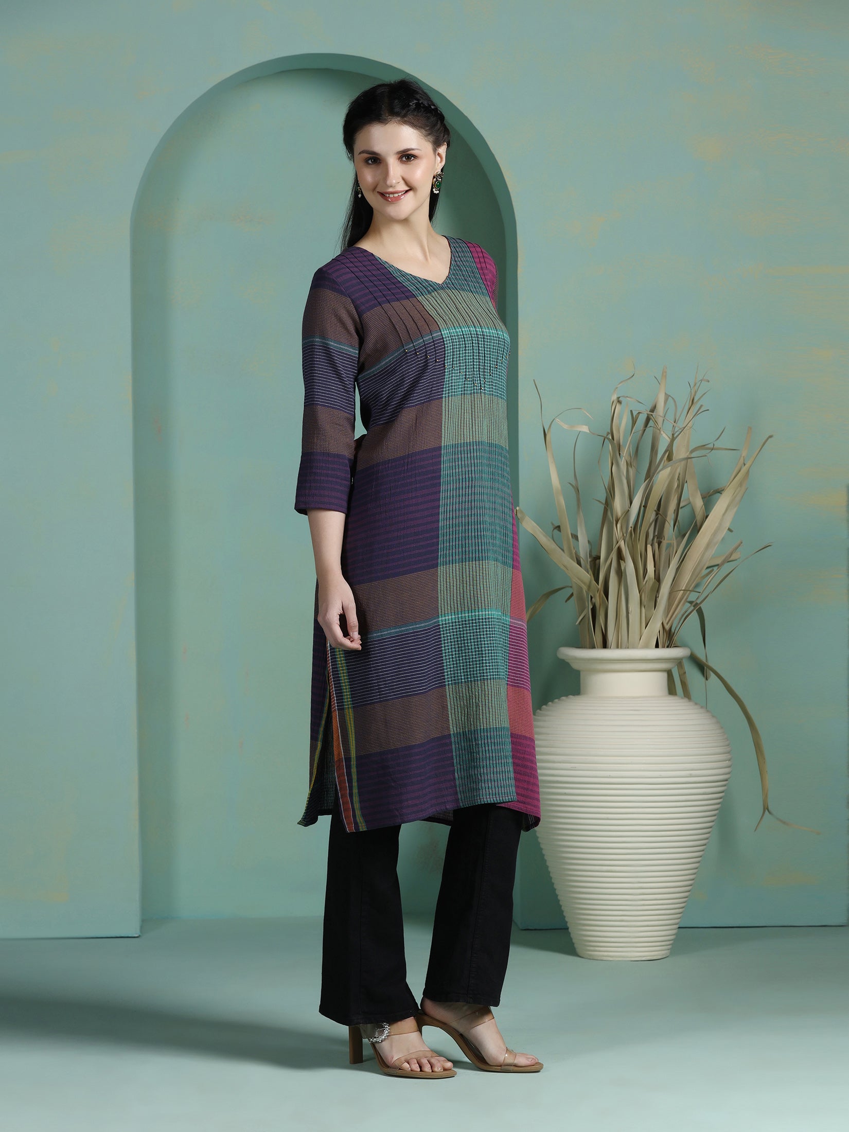 Women Cotton Multicolor Yarn Dyed Kurta