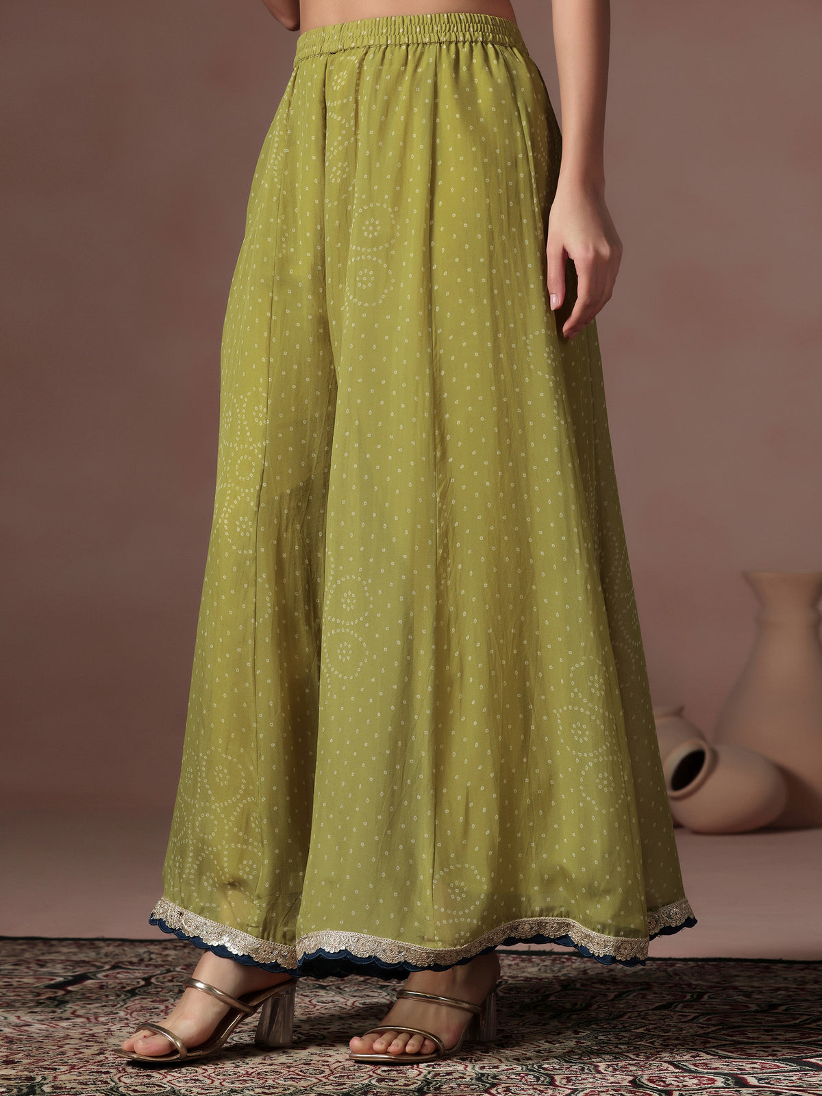 Women Green Jacquard Straight Kurta Sets With Dupatta