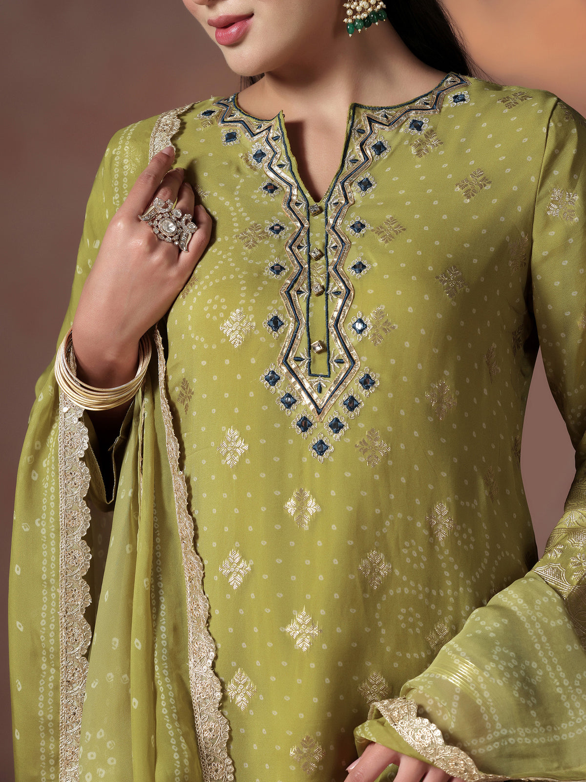 Women Green Jacquard Straight Kurta Sets With Dupatta