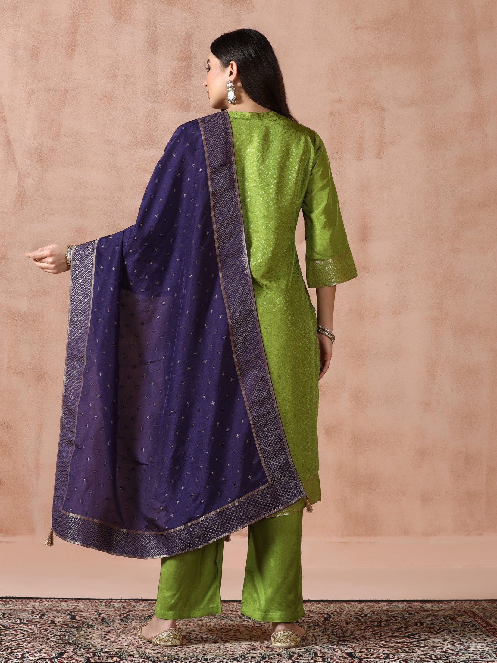Women Dola Silk Jacquard Green Woven Kurta Comfort Pant Dupatta