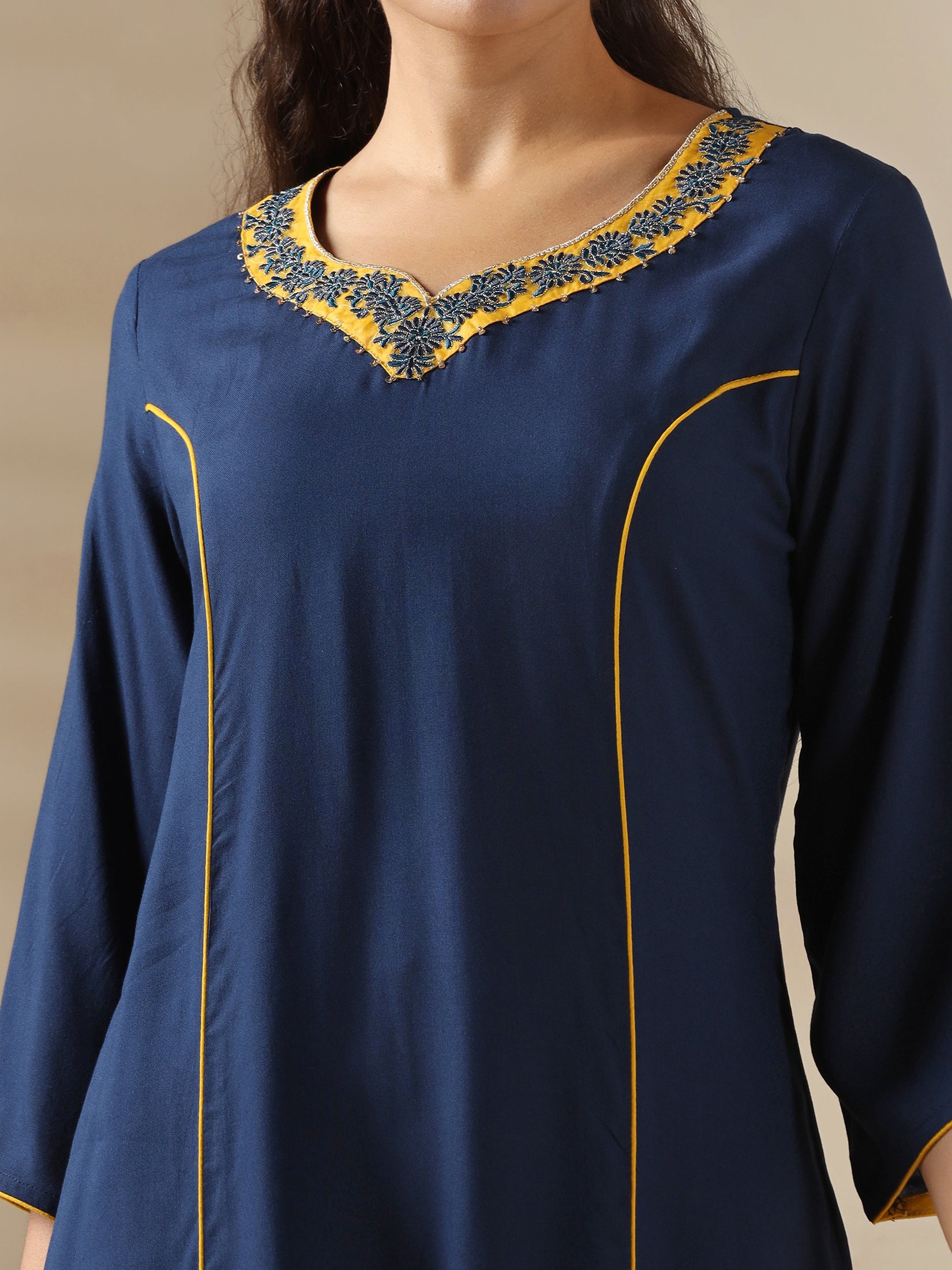 25253MPBNAVYBLUE_closer