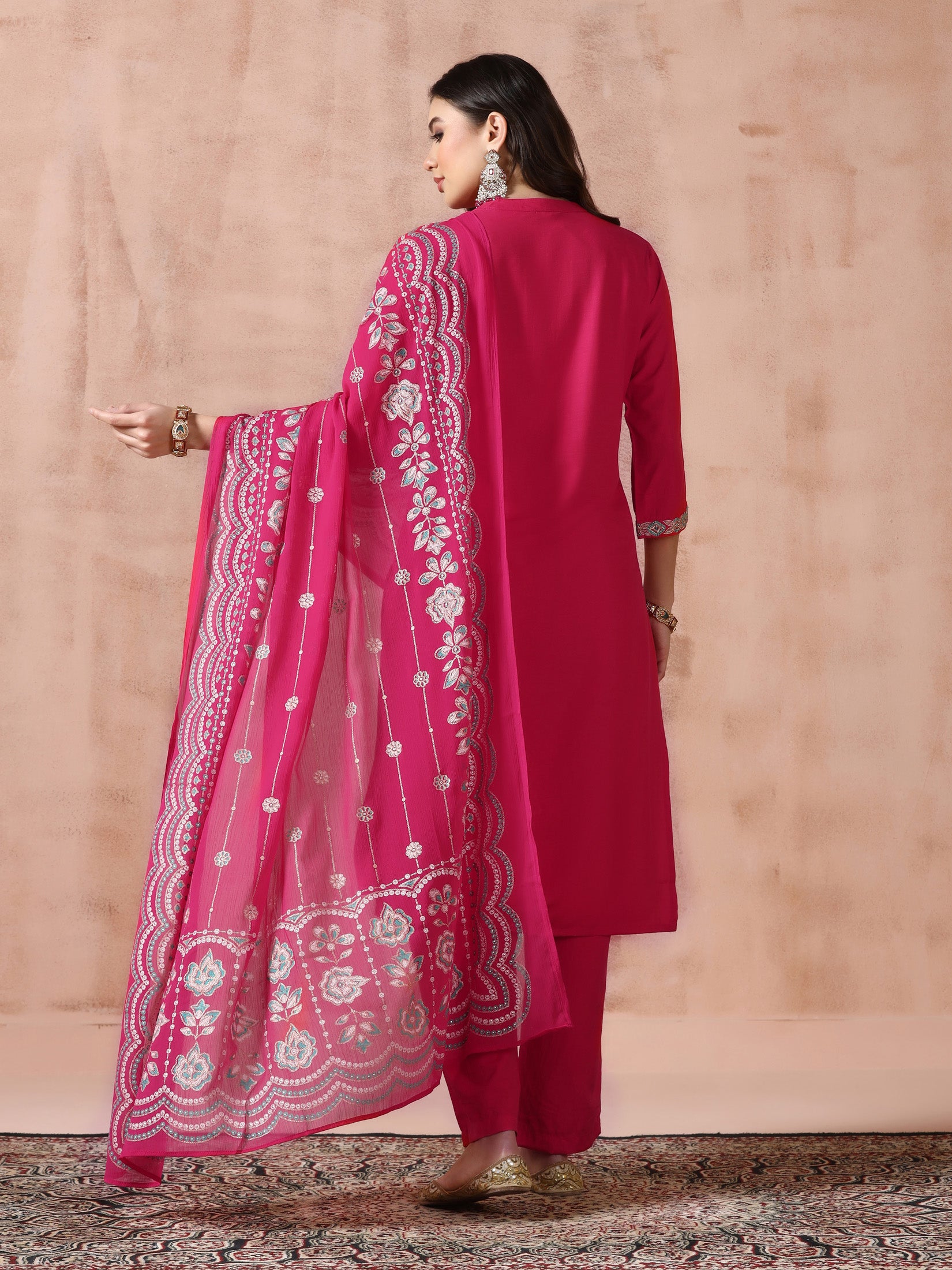 Women Liva Viscose Fuchsia Embroidered Kurta Comfort Pant Dupatta