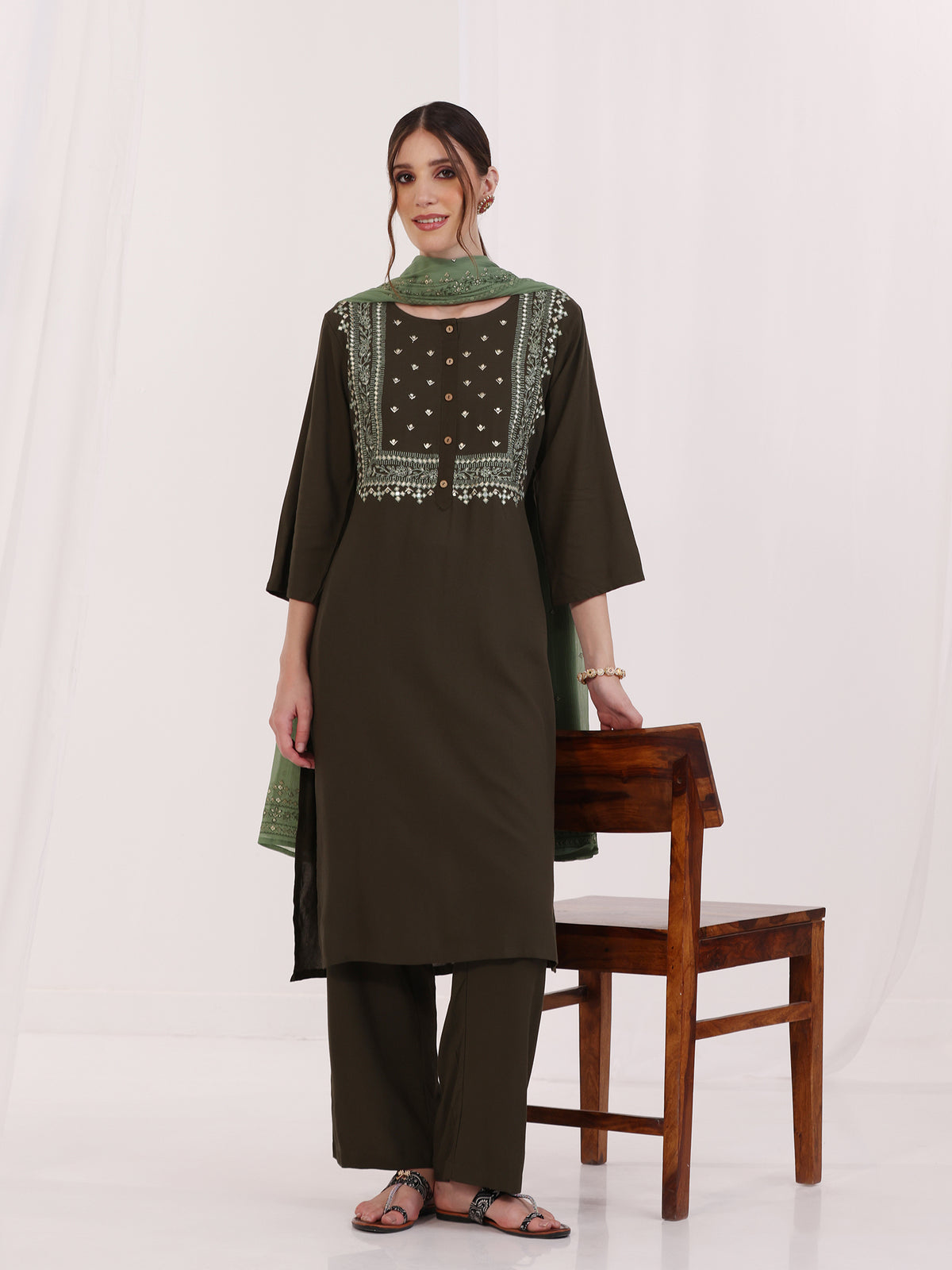 Women Liva Olive Embroidered Kurta Comfort Pant Dupatta