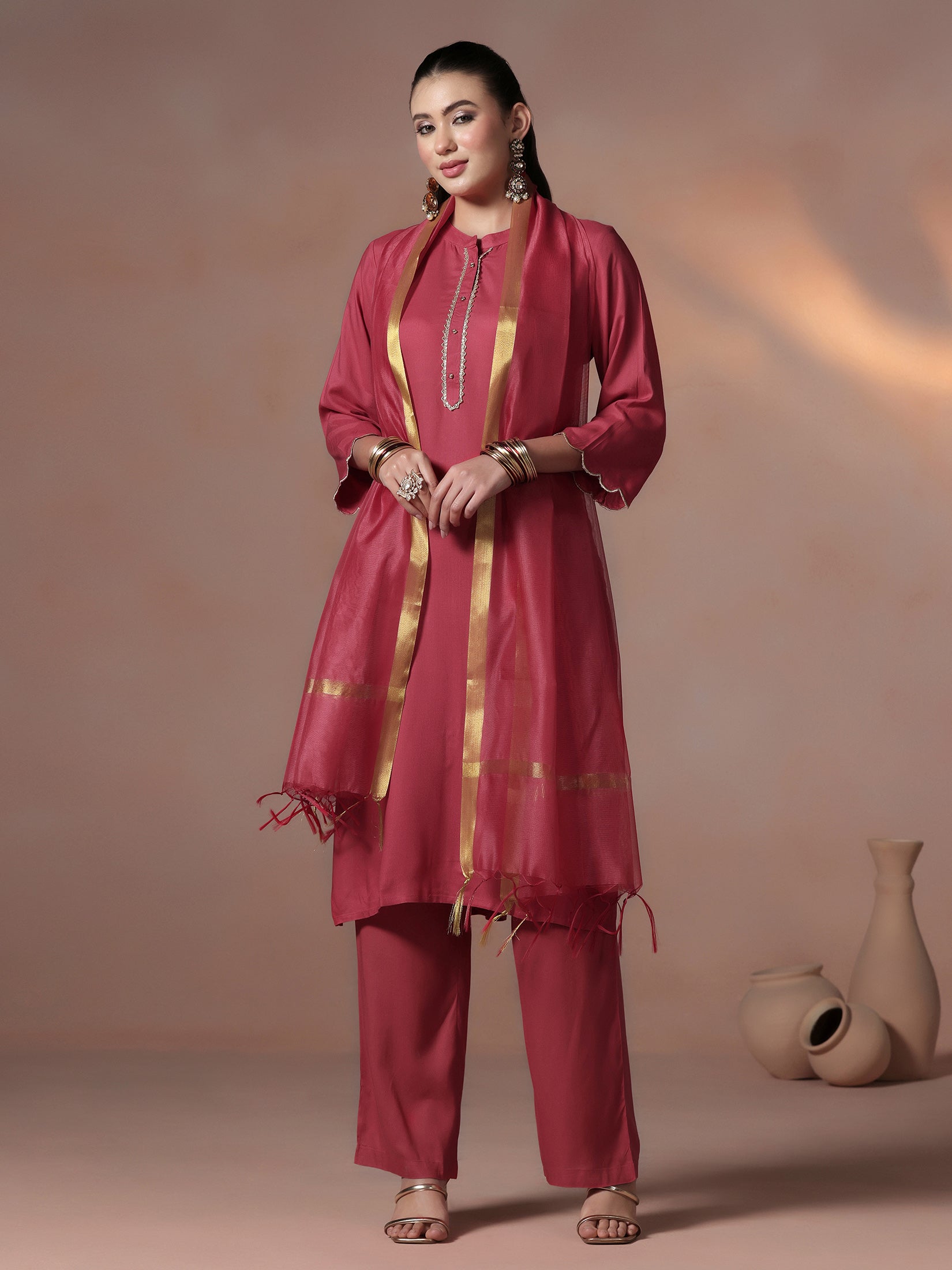 Women Liva Pink Solid Kurta Comfort Pant Dupatta