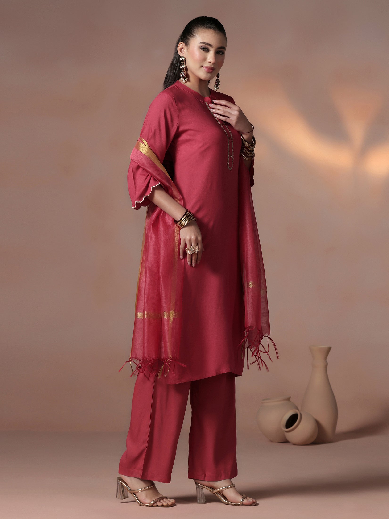 Women Liva Pink Solid Kurta Comfort Pant Dupatta