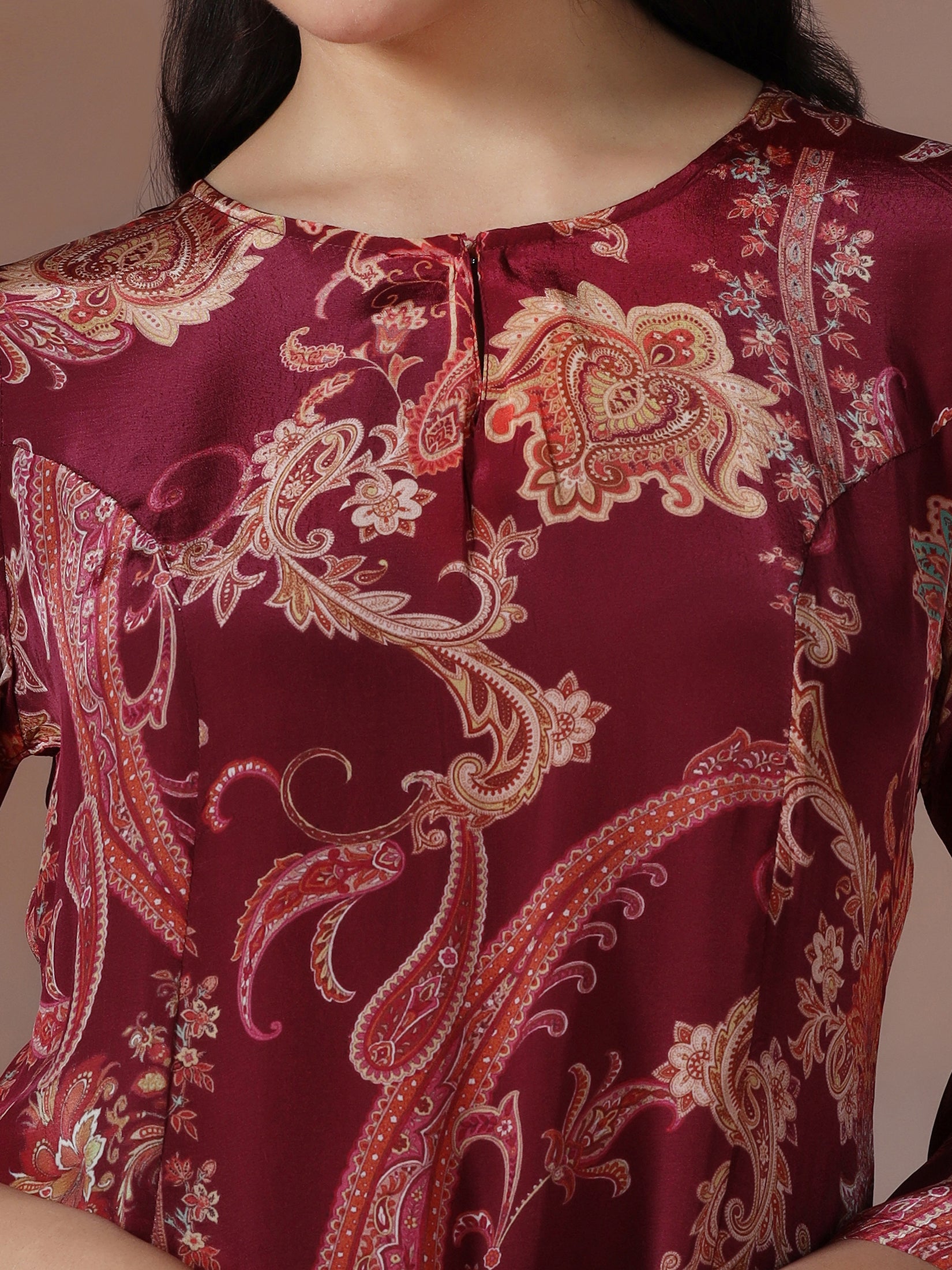 Women Crepe Burgundy Printed Kurta With Comfort Pant