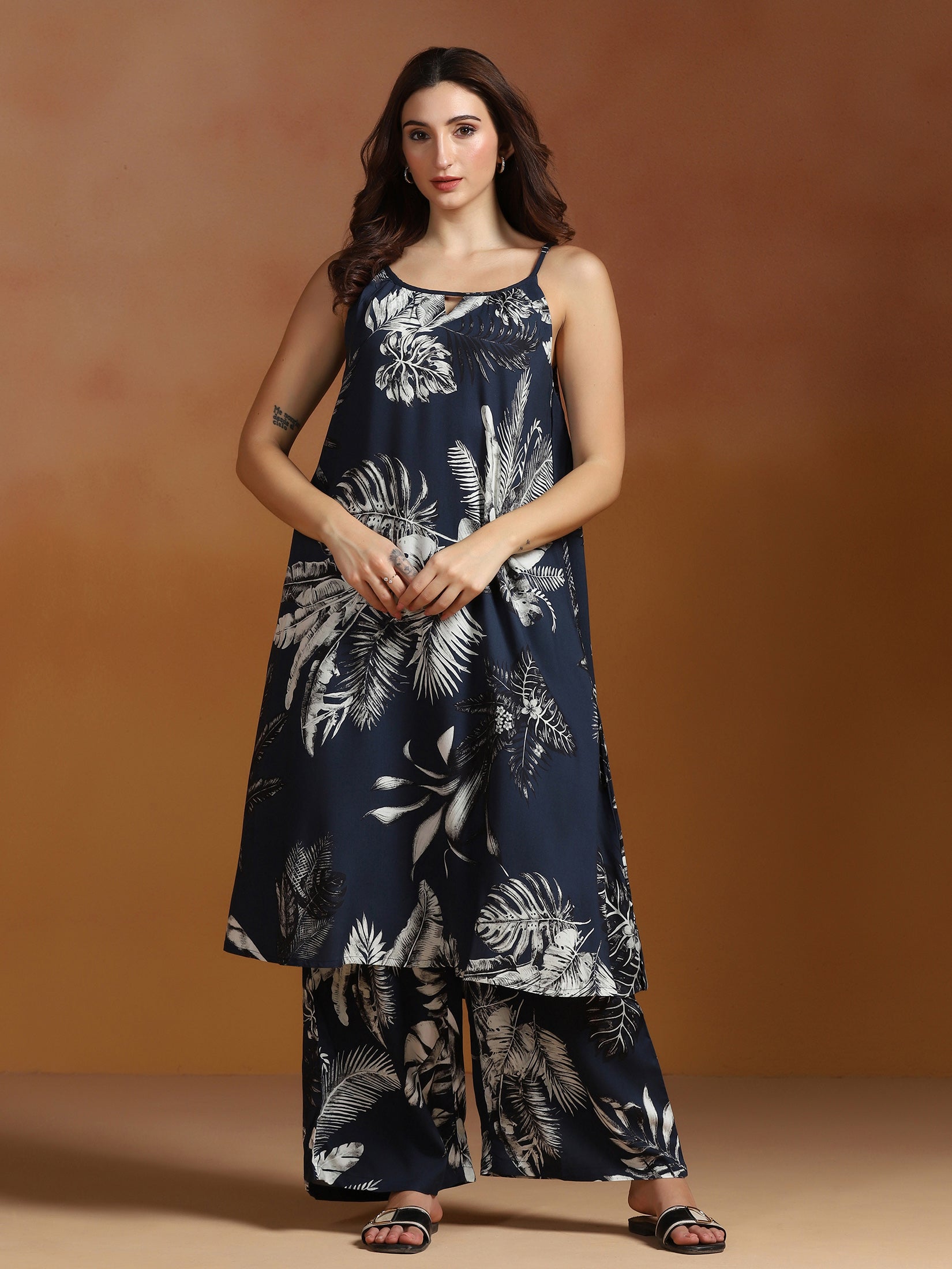 Women Liva Indigo Printed Kurta Wide Leg Pant Dupatta