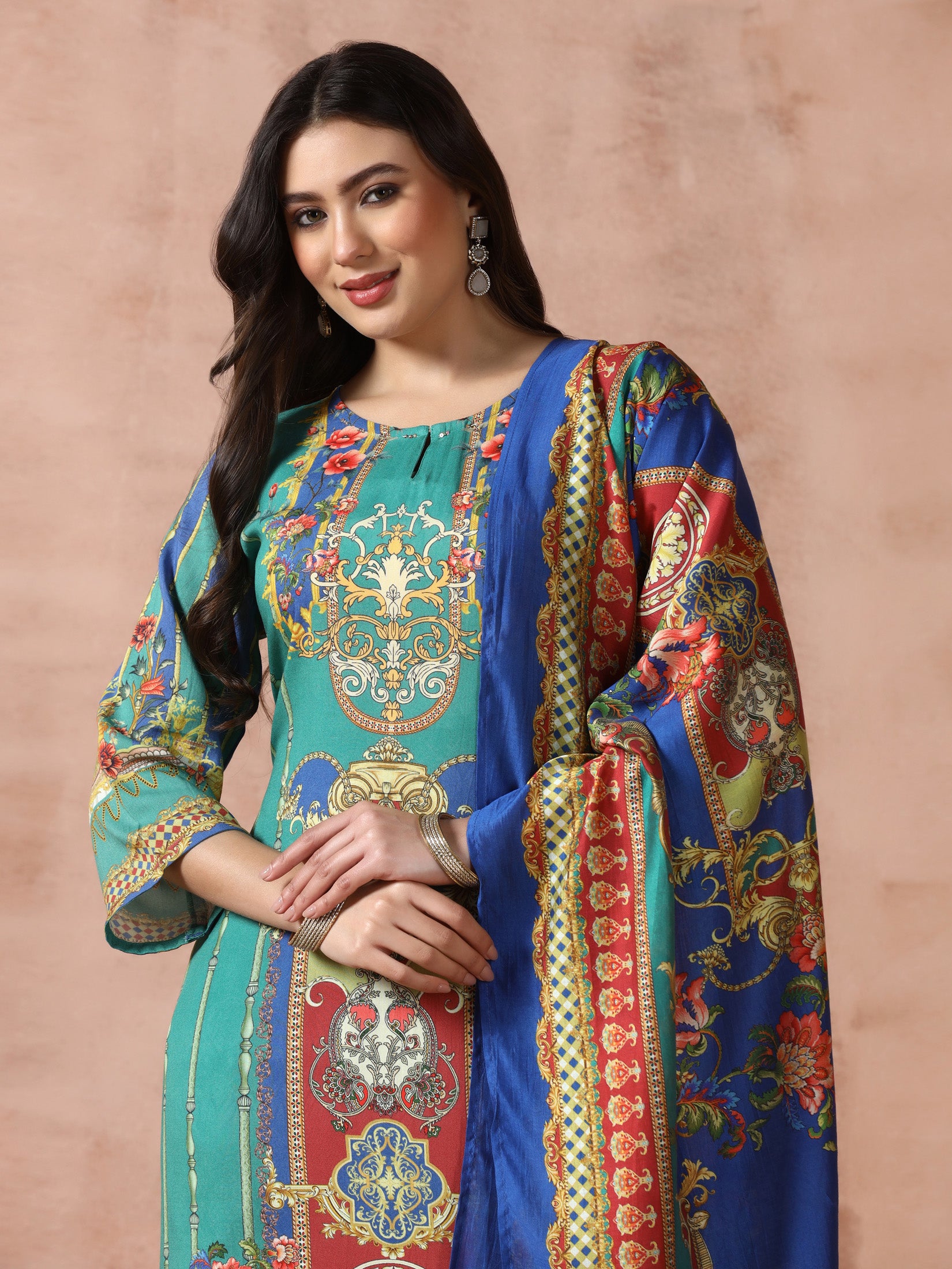 25419_GREENMULTI-closer