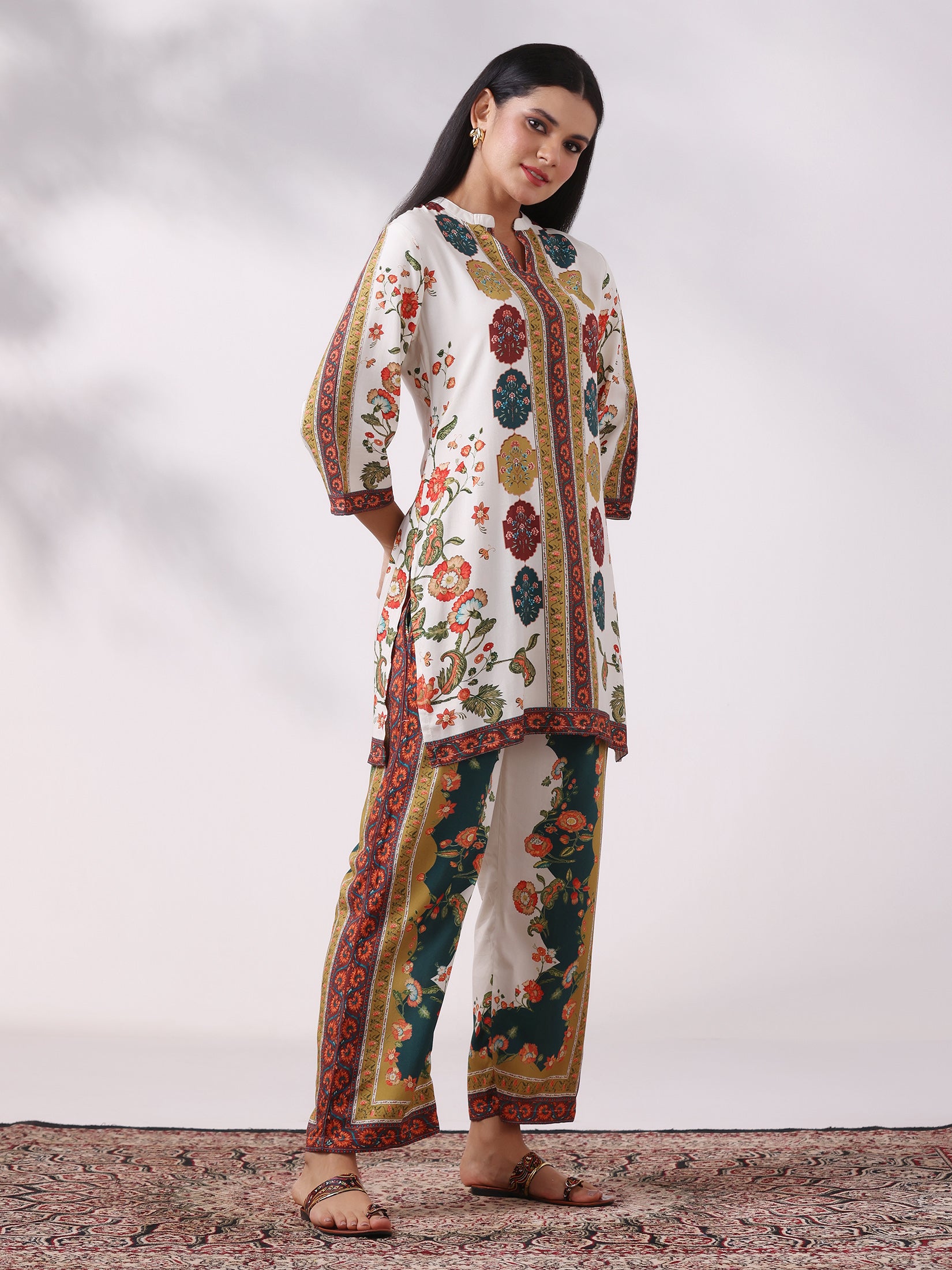 Women Liva Off White Printed Co-Ord Set