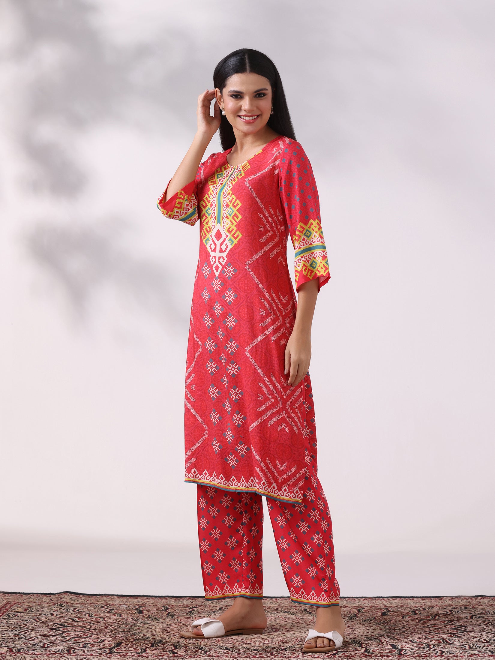 Women Muslin Pink Printed Kurta With Comfort Pant