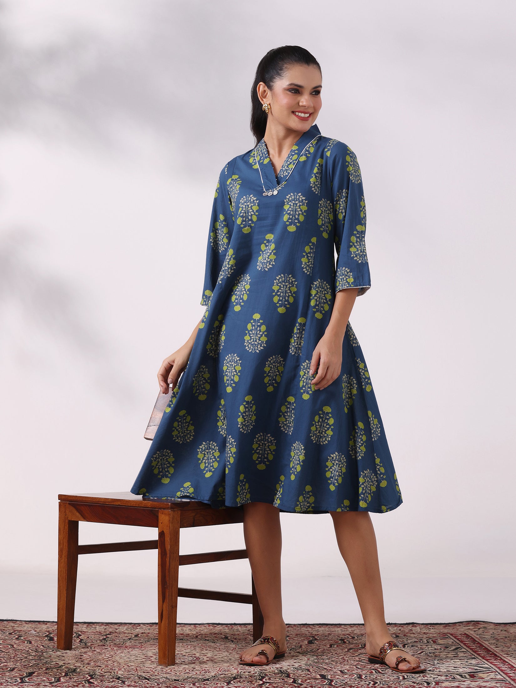Women Cotton Blue Printed Anarkali Kurta