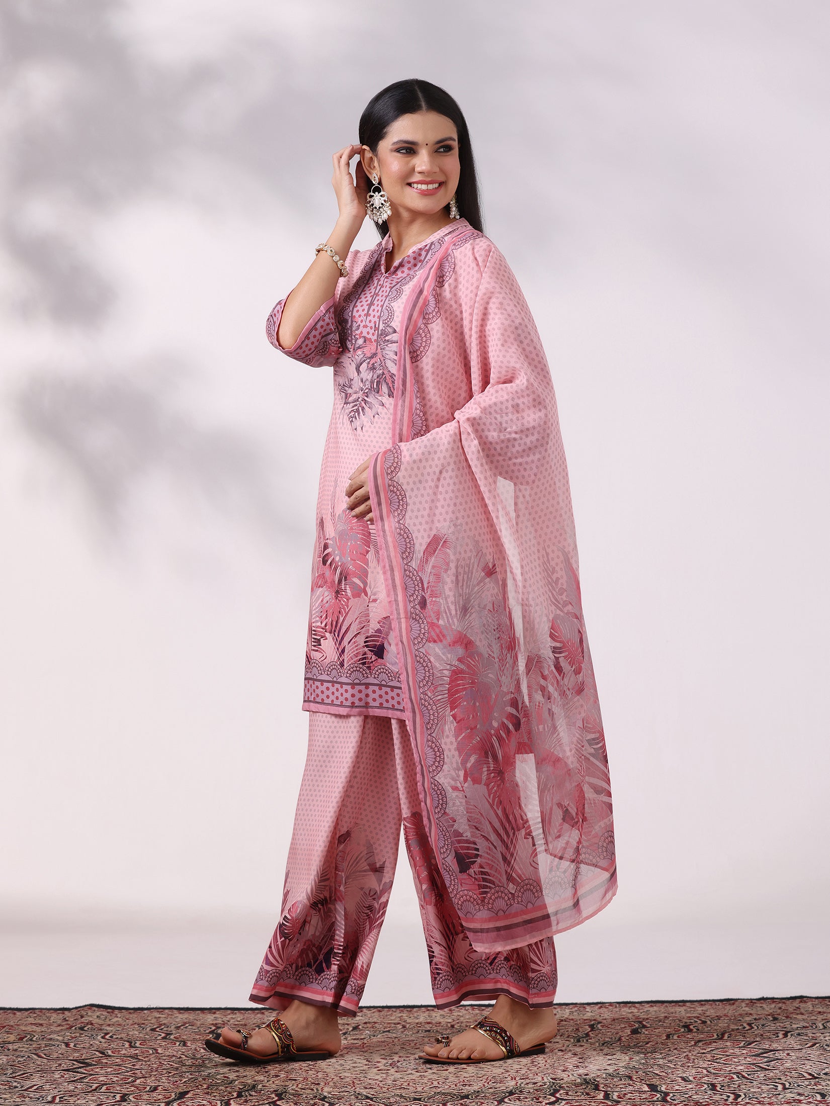 Women Liva Pink Printed Kurta Comfort Pant Dupatta