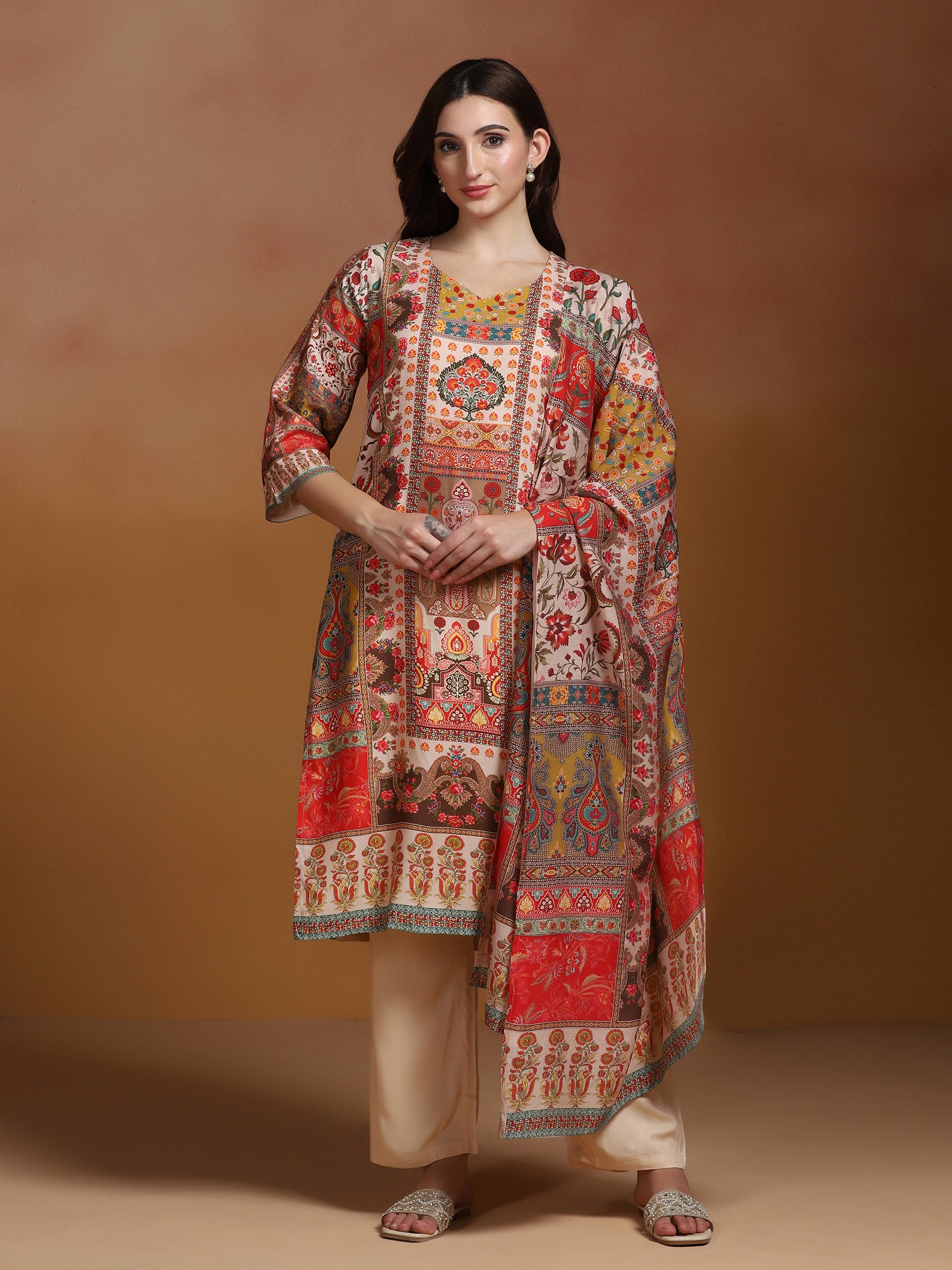 Women Liva Pink Multicolor Printed Kurta Comfort Pant Dupatta