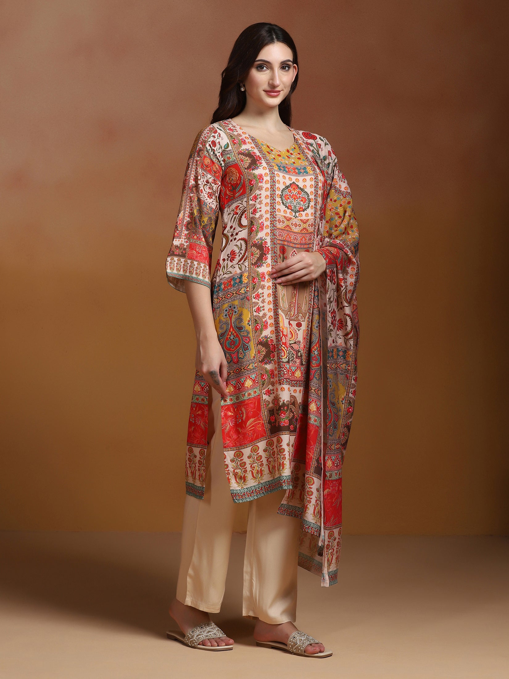 Women Liva Pink Multicolor Printed Kurta Comfort Pant Dupatta