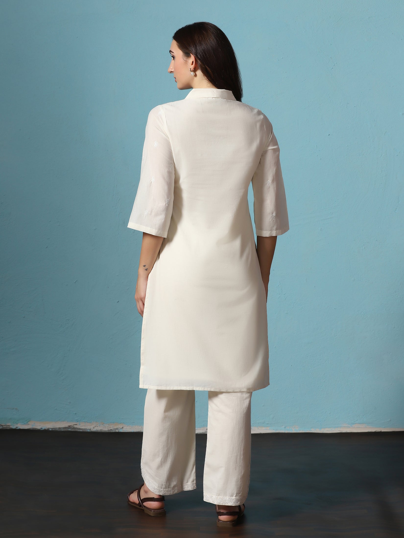Women Cotton Off White Embroidered Kurta With Comfort Pant