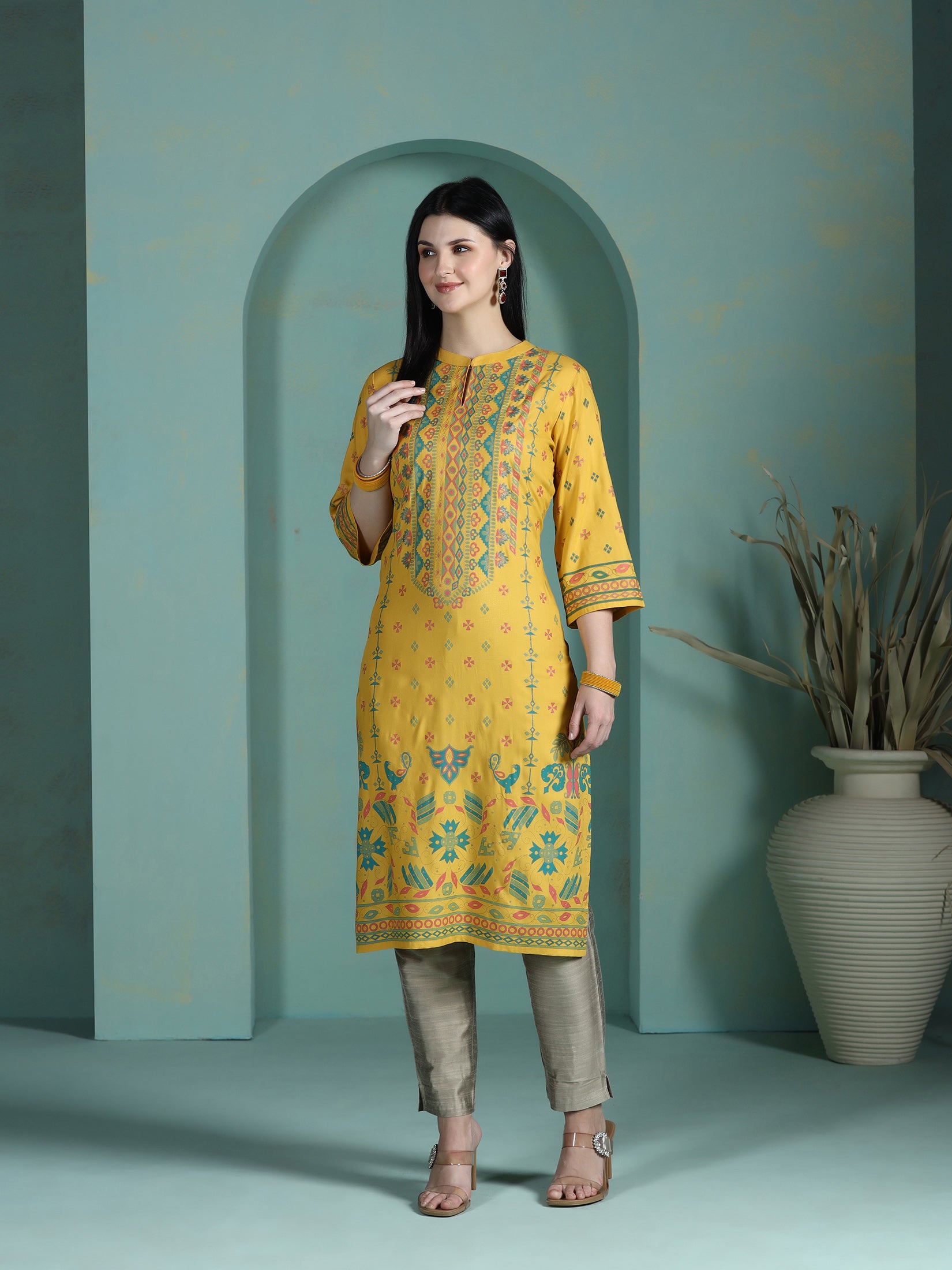 Women Liva Mustard Placement Print Kurta