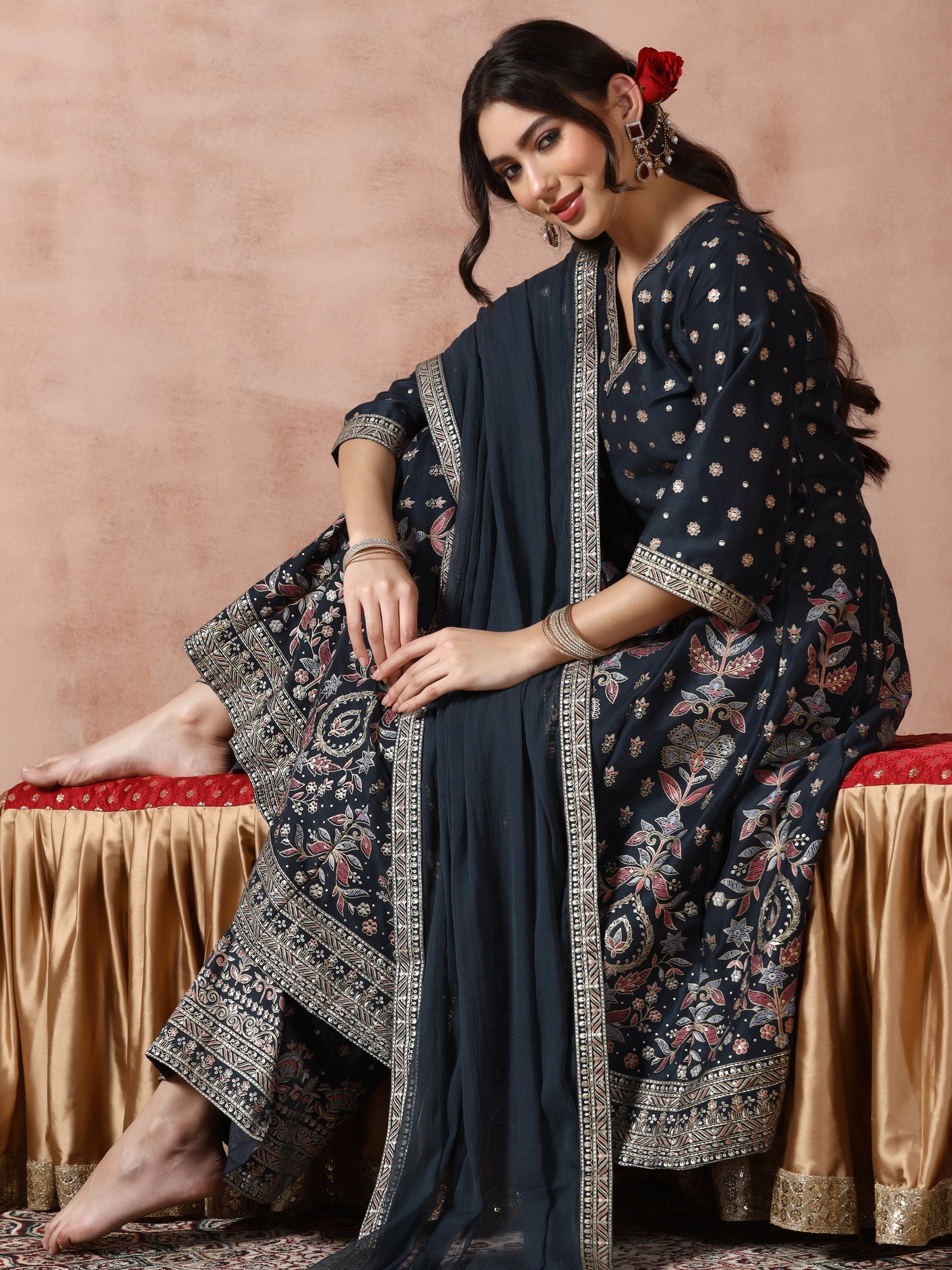 Women Chanderi Grey Printed Kurta Comfort Pant Dupatta