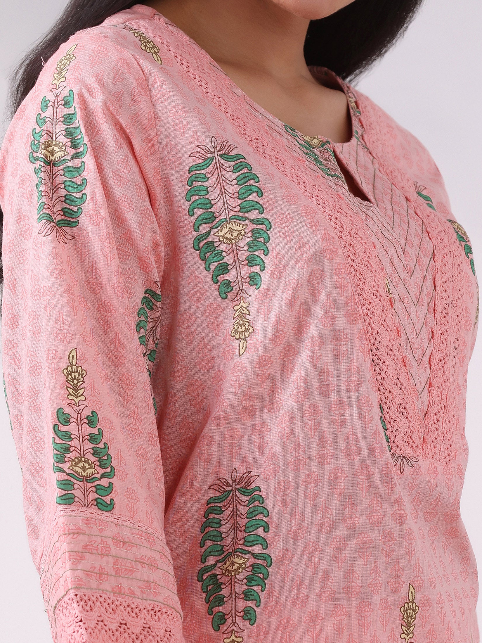 Women Cotton Pink Printed Kurta With Comfort Pant