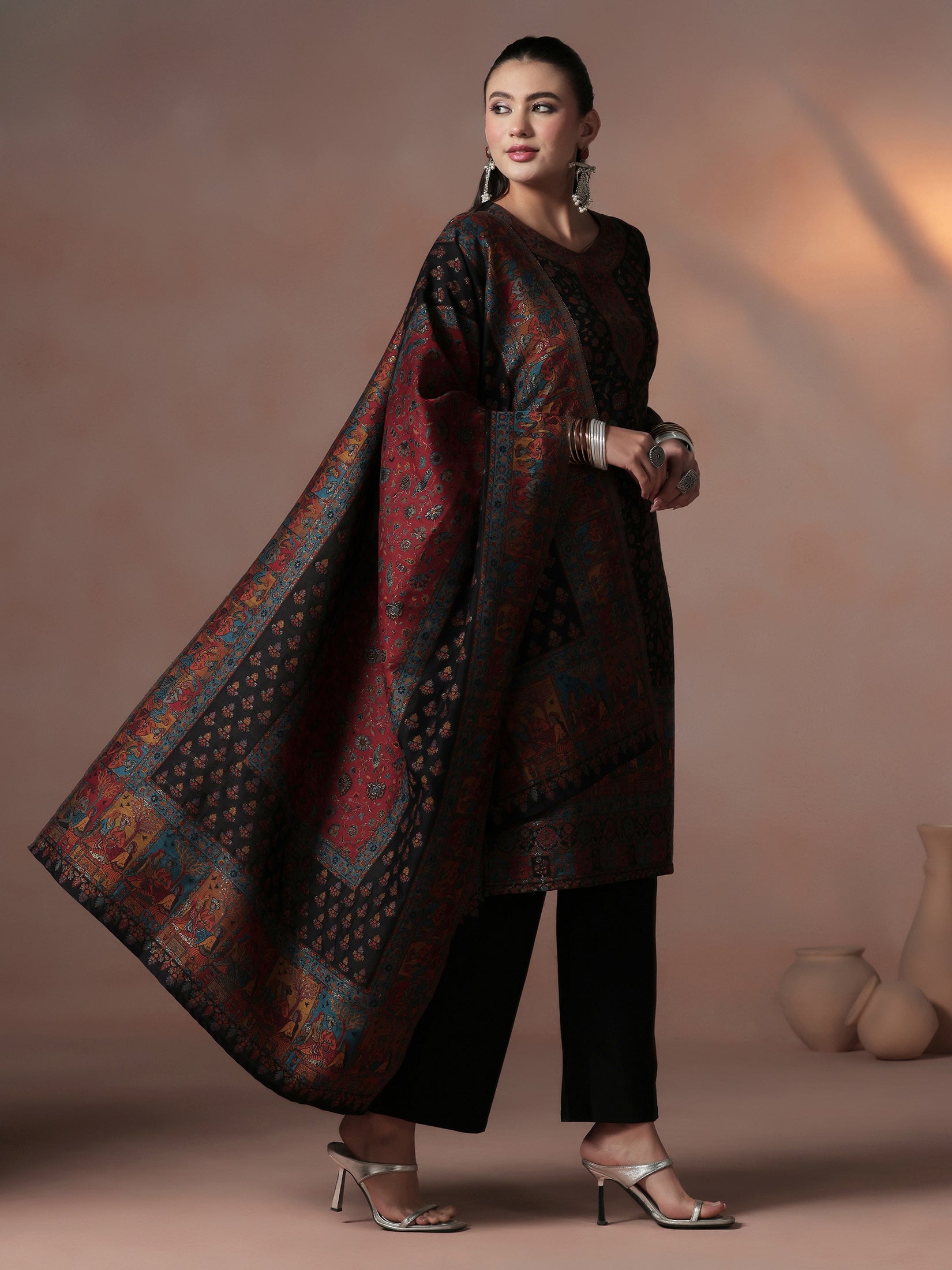 25756BLACKMULTI_right