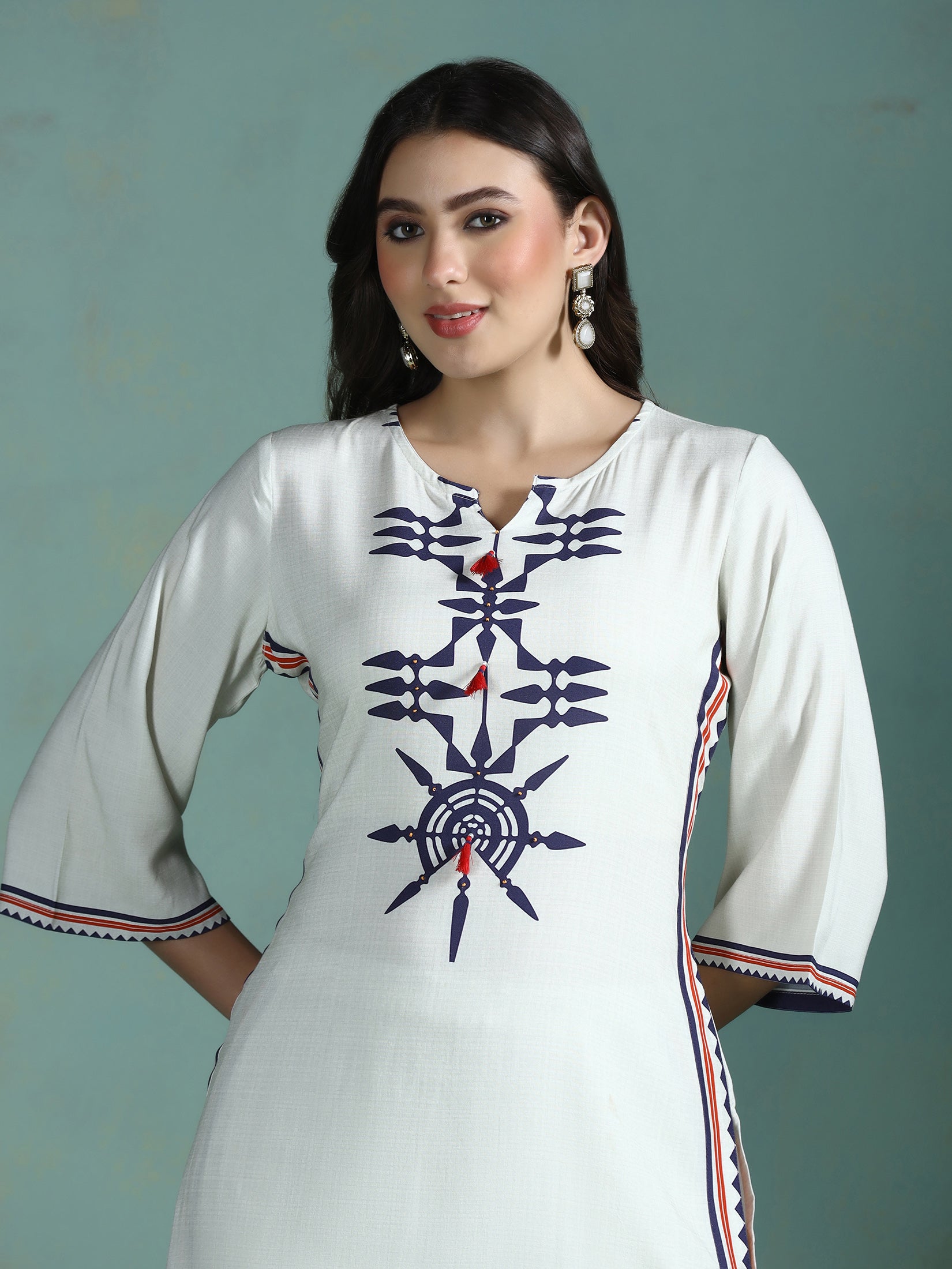 Women Liva Cream Printed Kurta With Comfort Pant
