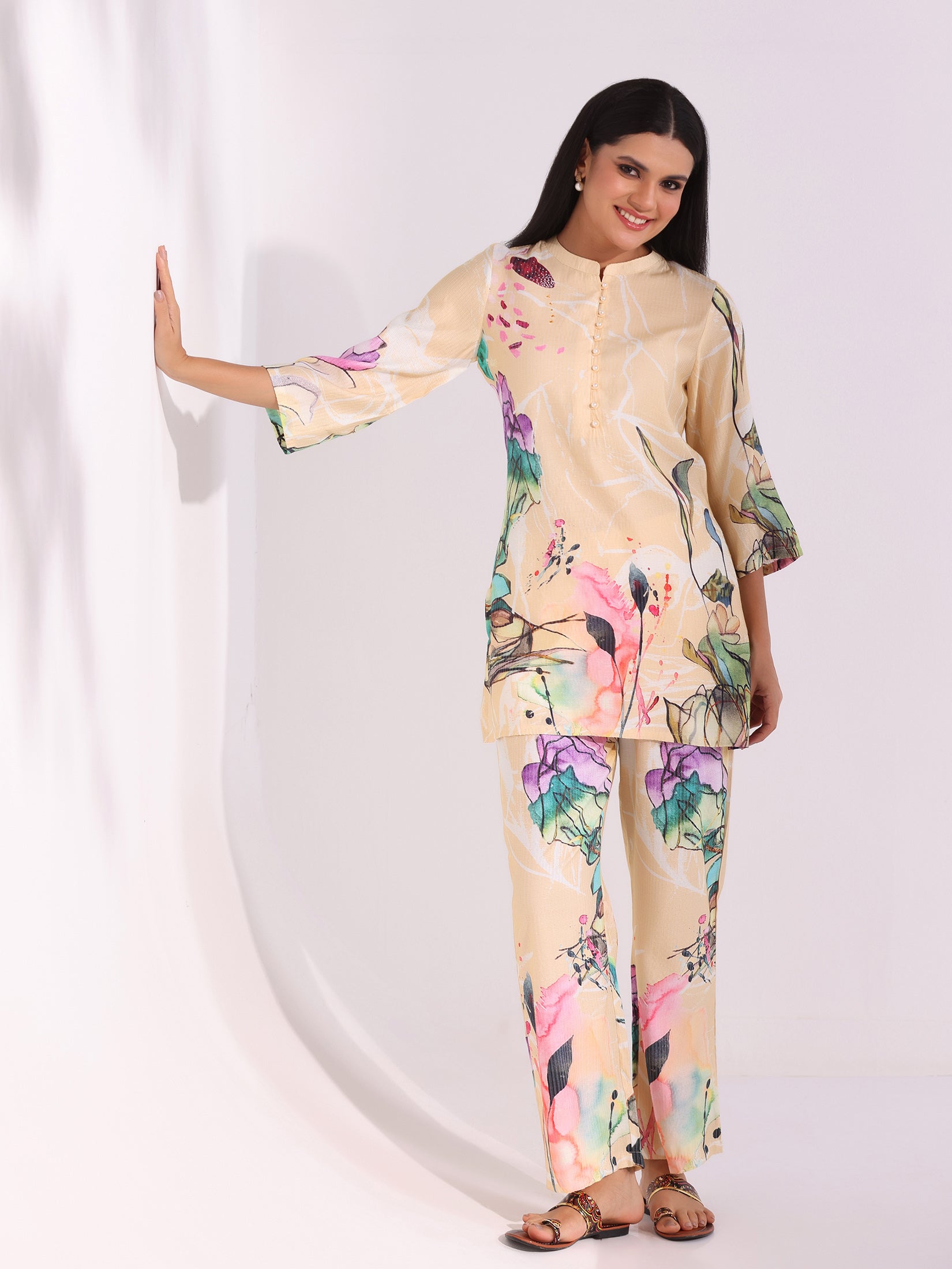 Women Poly Viscose Beige Floral Print Co-Ord Set