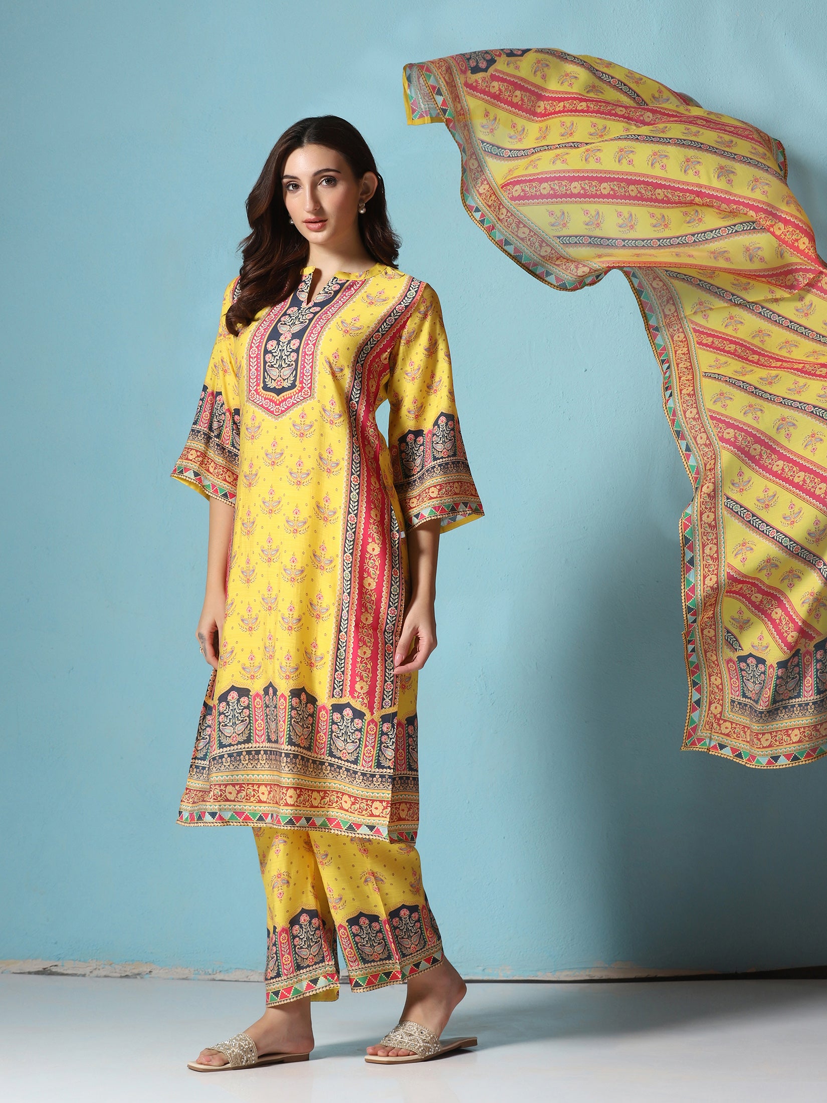 Women Chanderi Yellow Floral Print Kurta Comfort Pant Dupatta