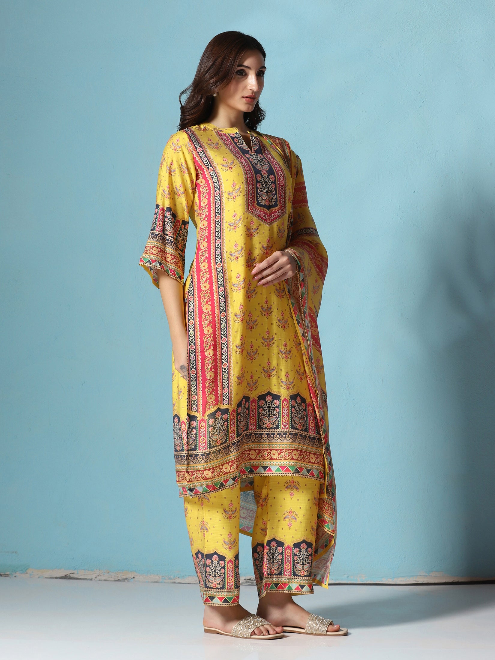 Women Chanderi Yellow Floral Print Kurta Comfort Pant Dupatta