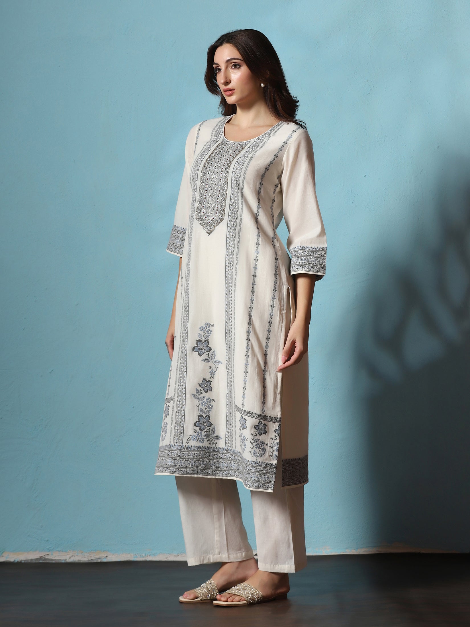 Women Cotton Off White Jacquard Kurta Comfort Pant Dupatta
