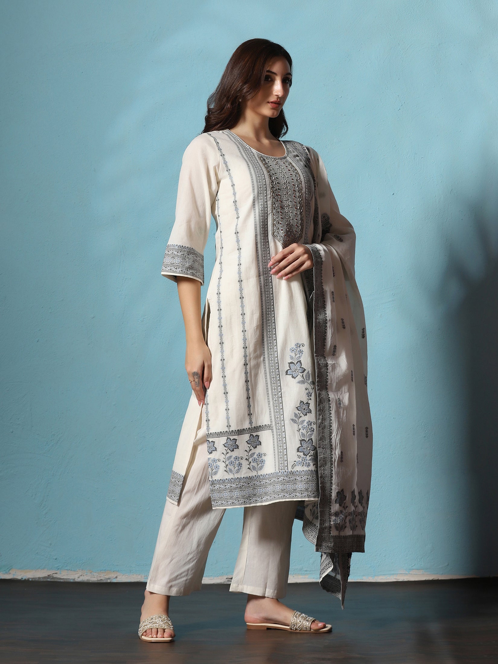 Women Cotton Off White Jacquard Kurta Comfort Pant Dupatta
