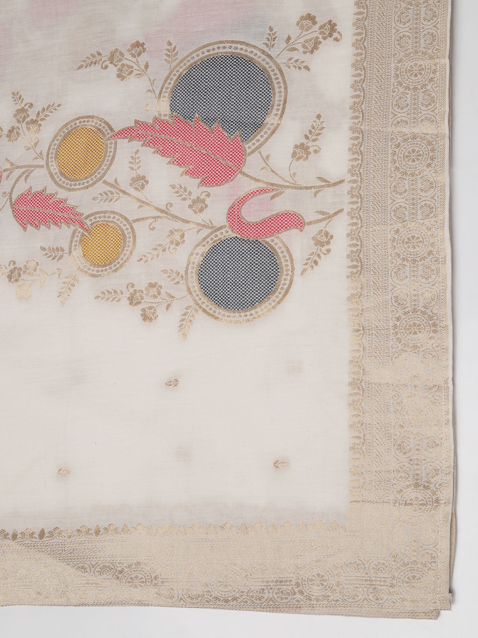 Women Cotton Jacquard Off White Kurta Comfort Pant With Dupatta