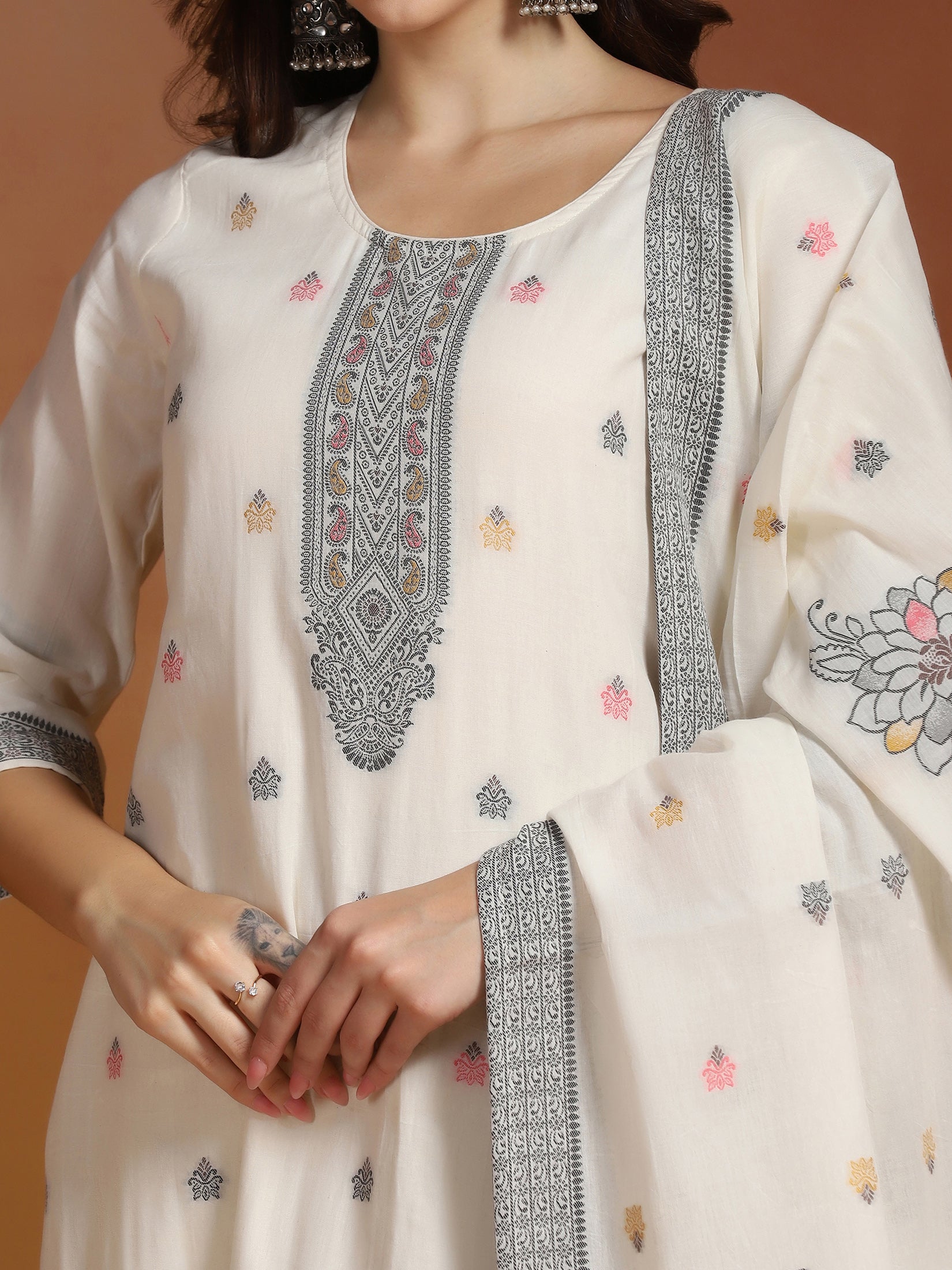 Women Off White  Cotton Jacquard Kurta Comfort Pant With Dupatta