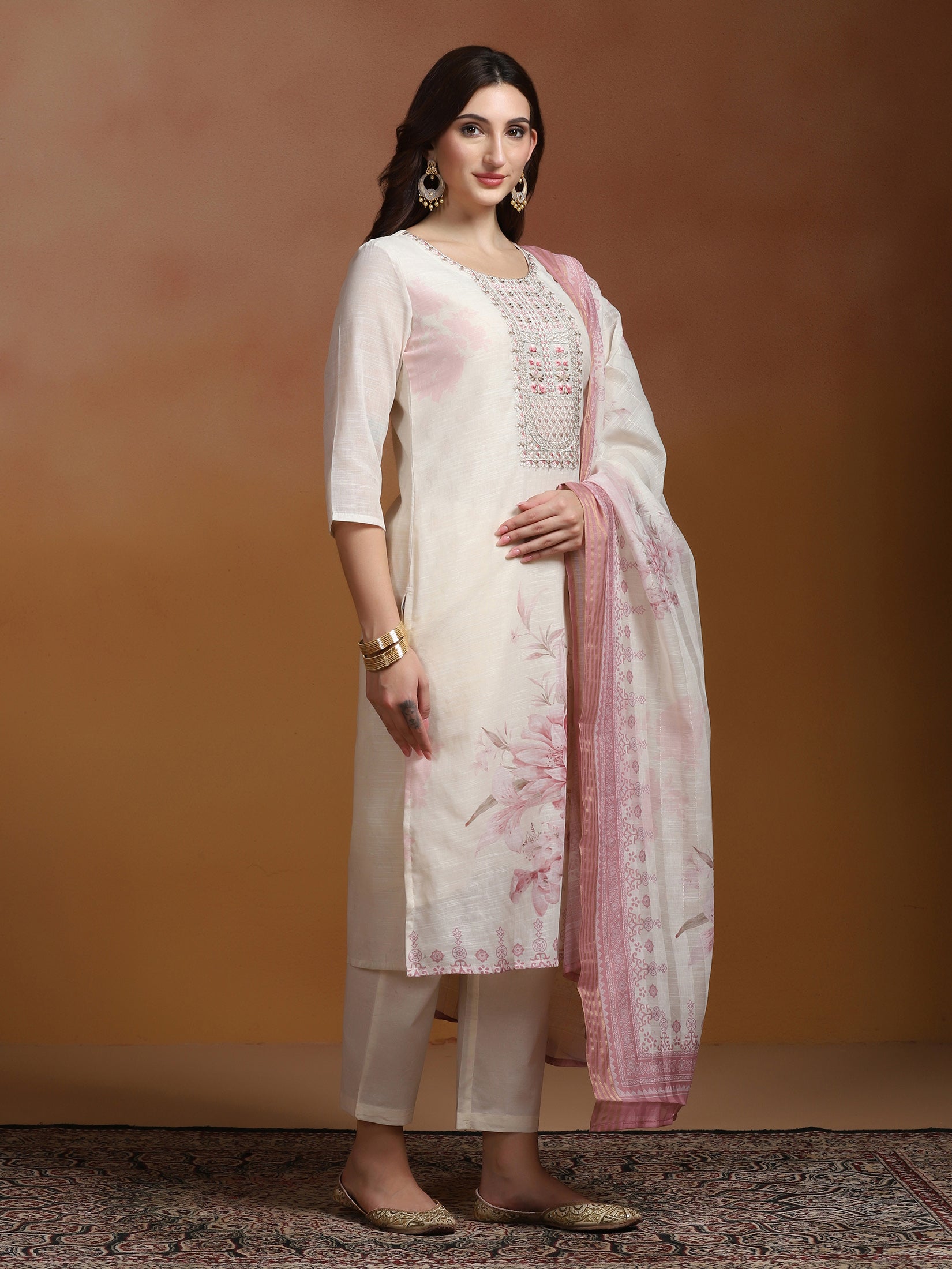 Women Linen Off White and Pink Embroidered Kurta Comfort Pant Dupatta