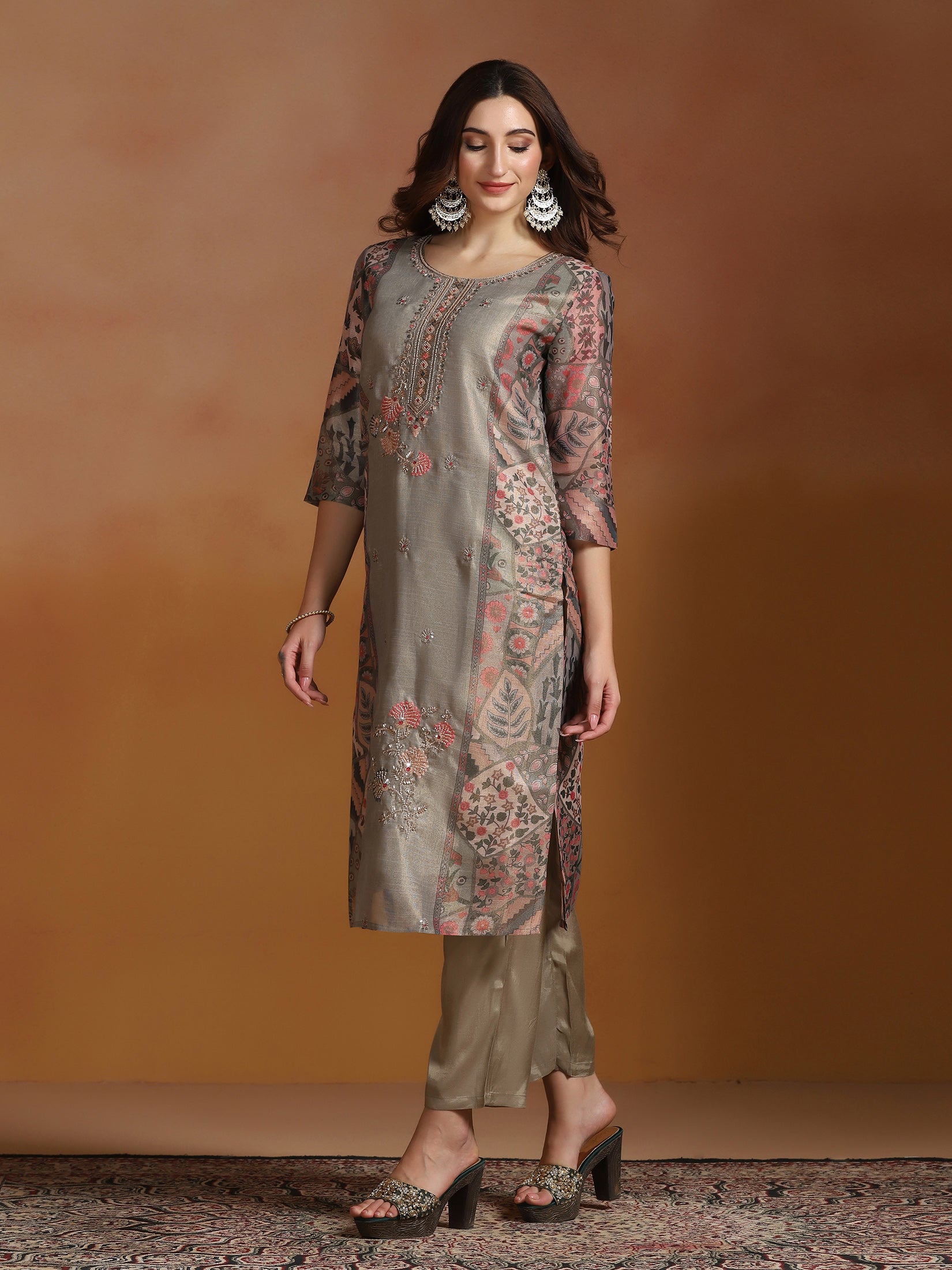 Women Linen Olive Embroidered Kurta Comfort Pant Dupatta