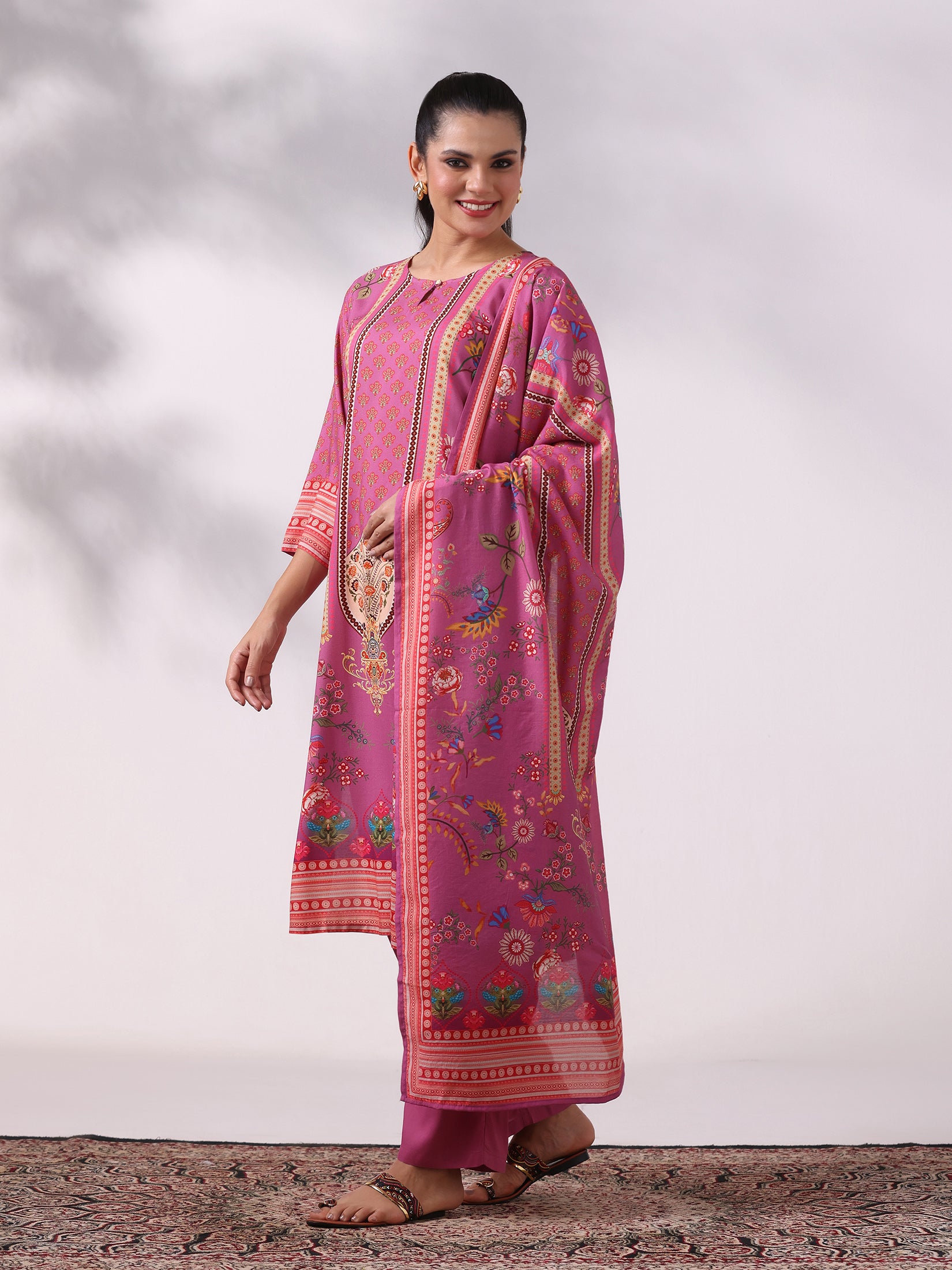 Women Liva Lilac Floral Print Kurta Comfort Pant Dupatta