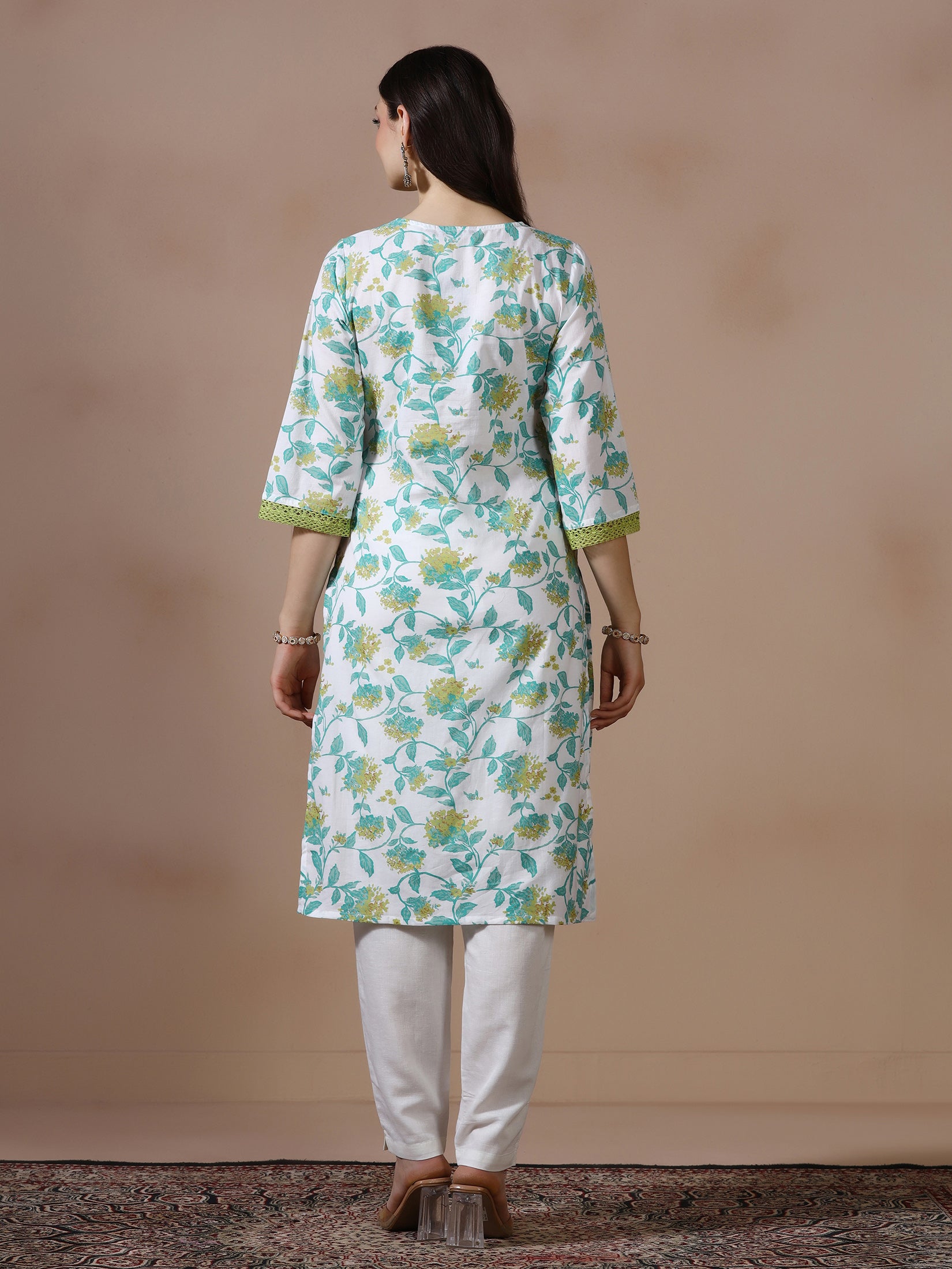 Women Cotton White Printed Kurta